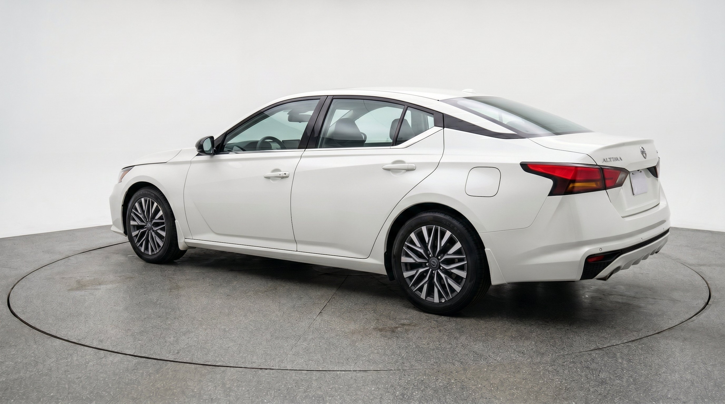 Thumbnail: 2026 Nissan Altima - 6