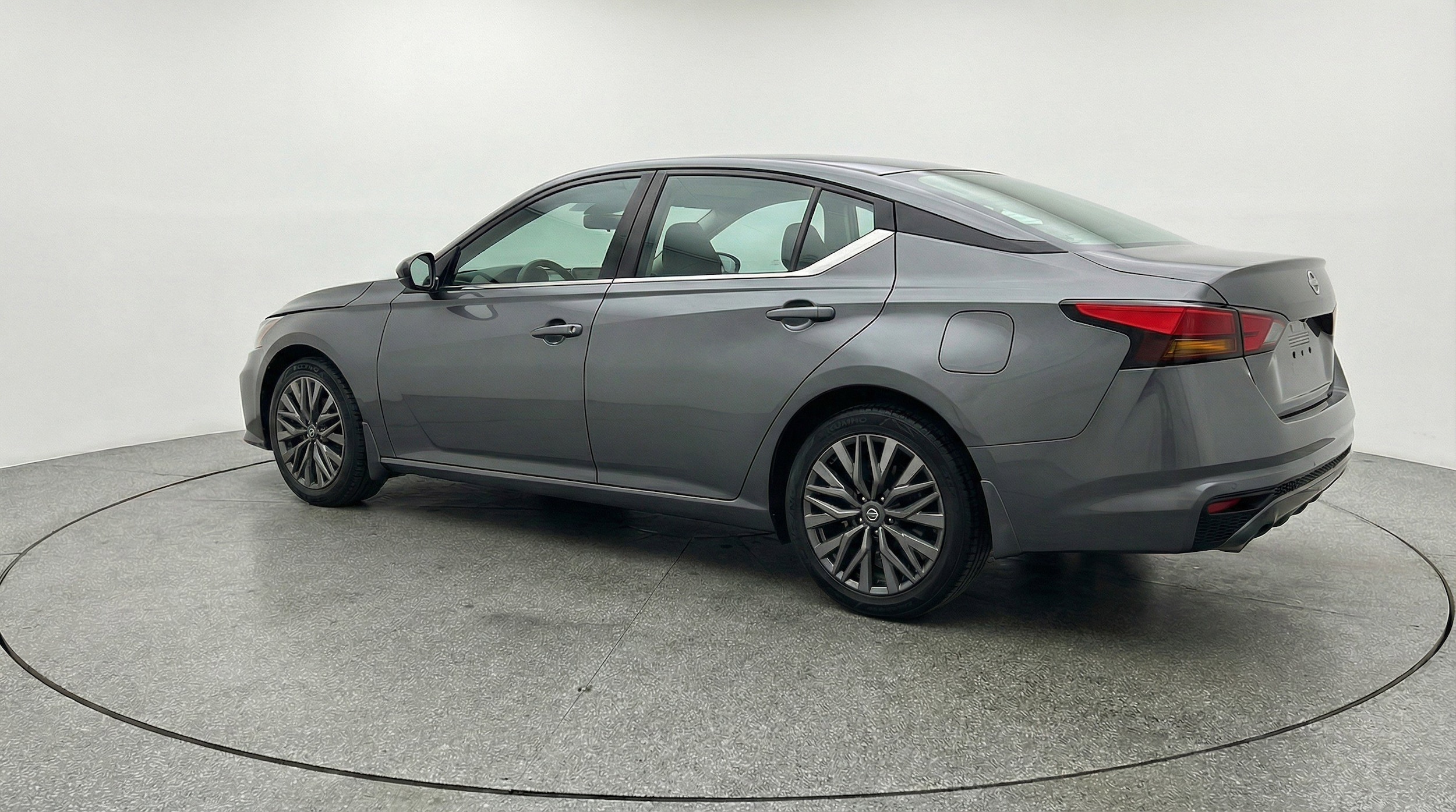 Thumbnail: 2025 Nissan Altima - 6