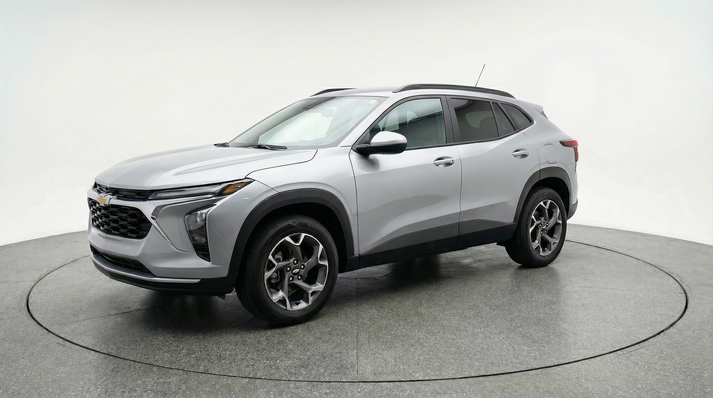 Thumbnail: 2025 Chevrolet Trax - 3