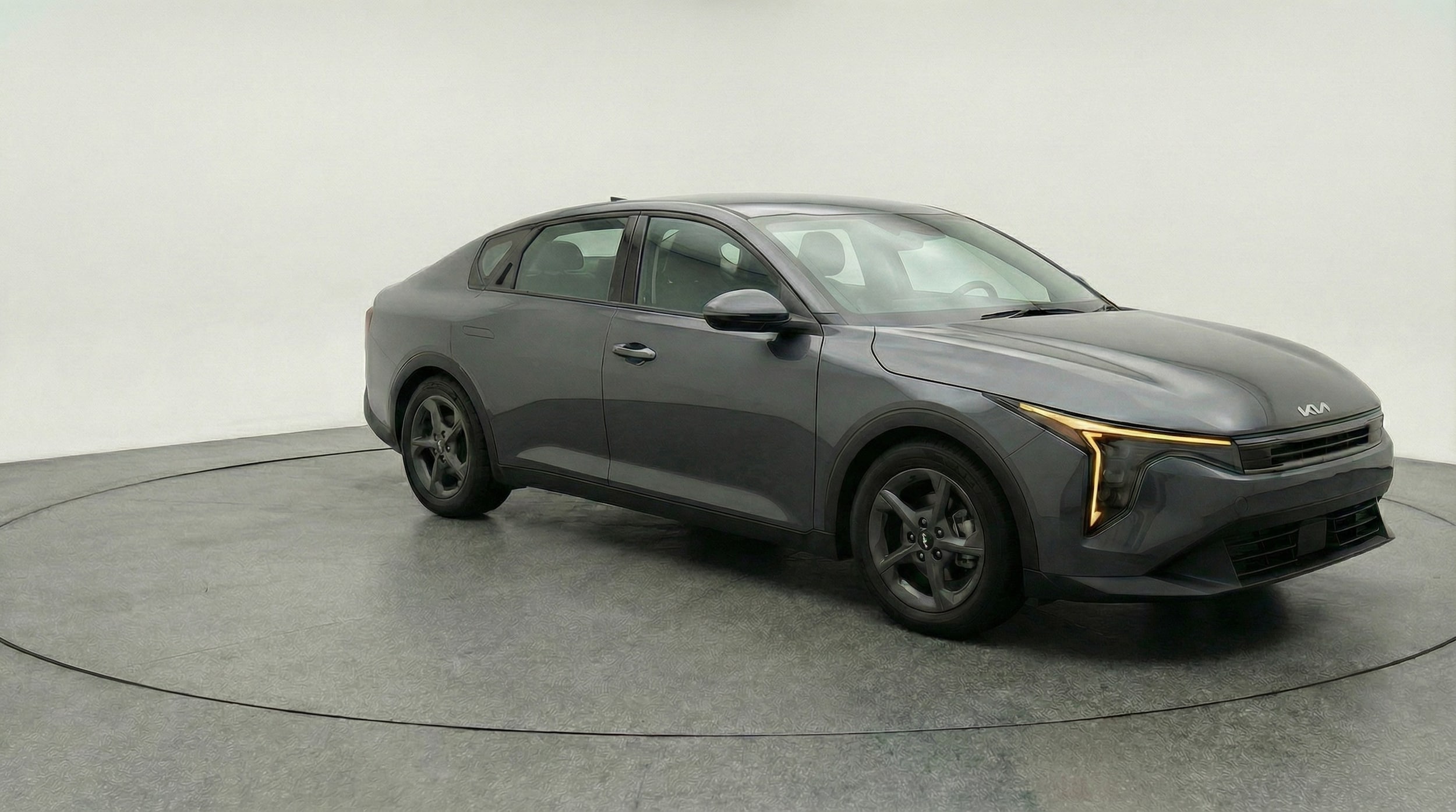 Thumbnail: 2025 Kia K4 - 1