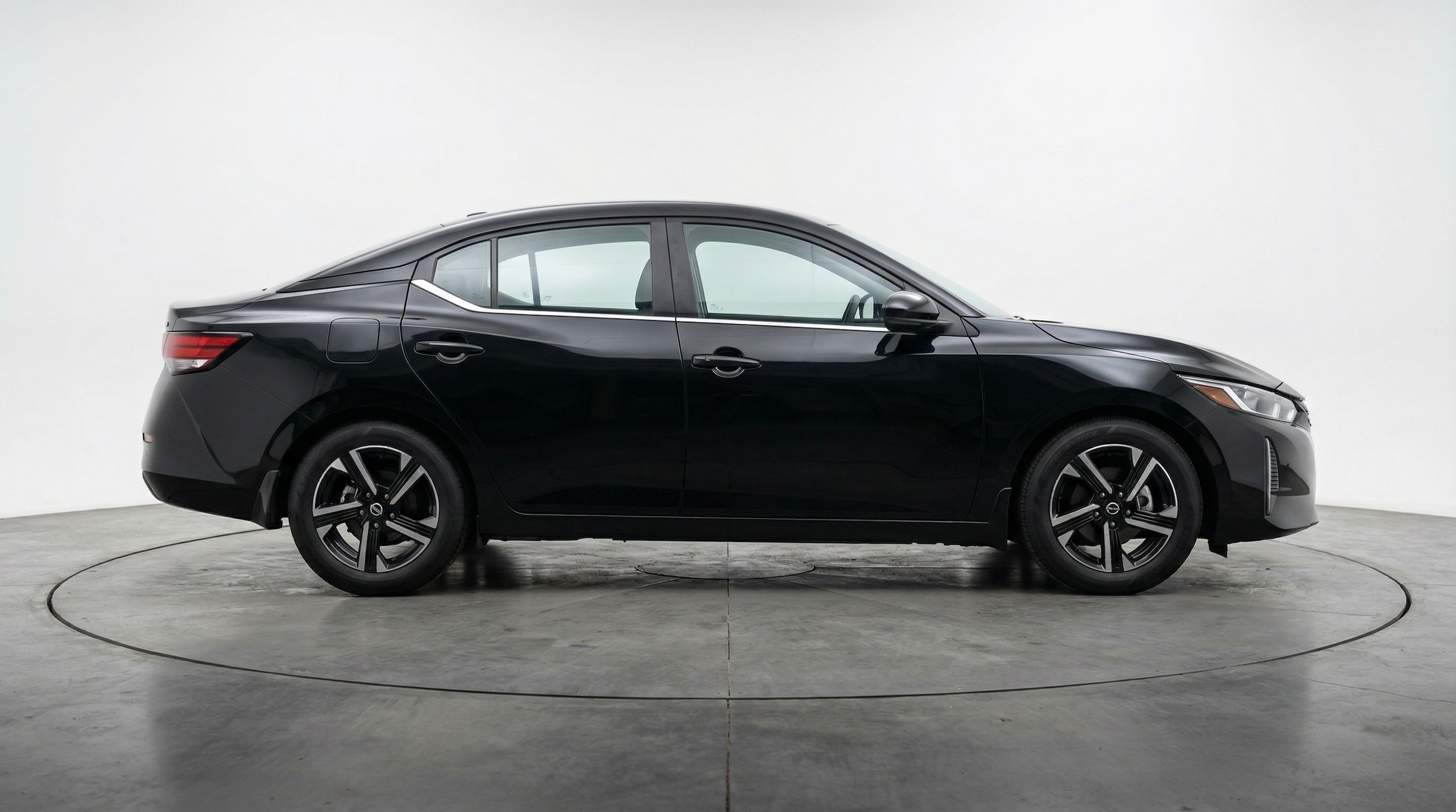 Thumbnail: 2025 Nissan Sentra - 8