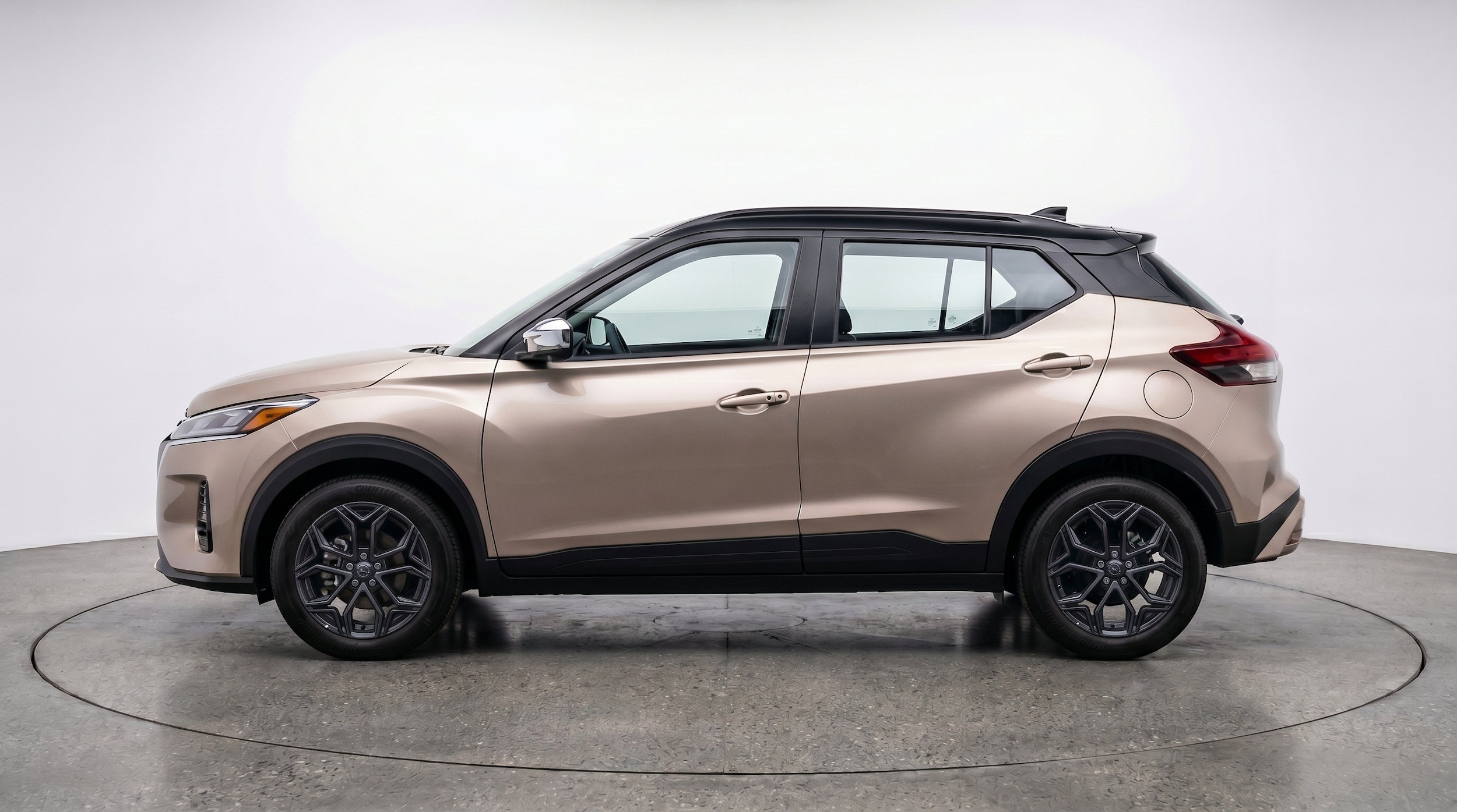 Thumbnail: 2026 Nissan Kicks - 5