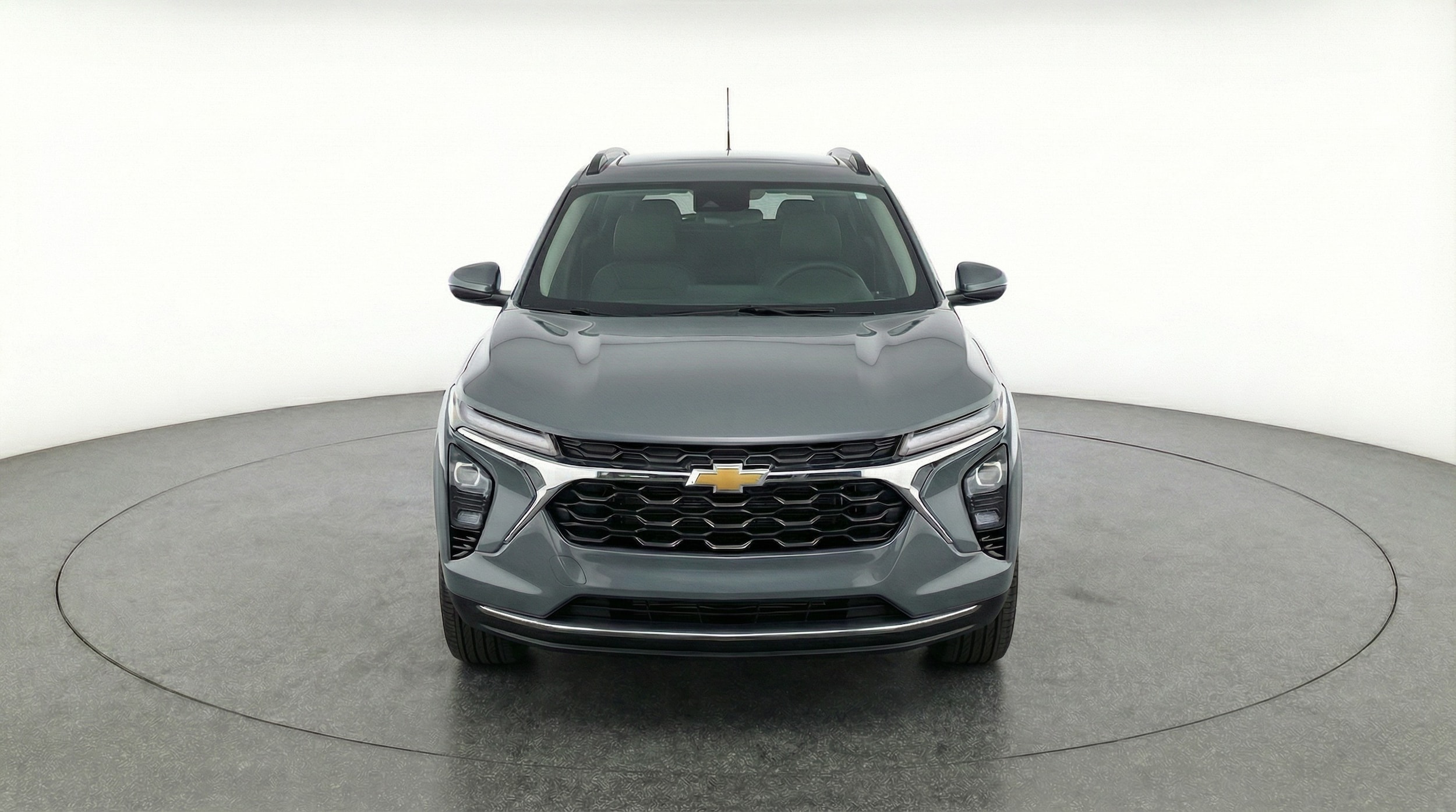 Thumbnail: 2025 Chevrolet Trax - 2