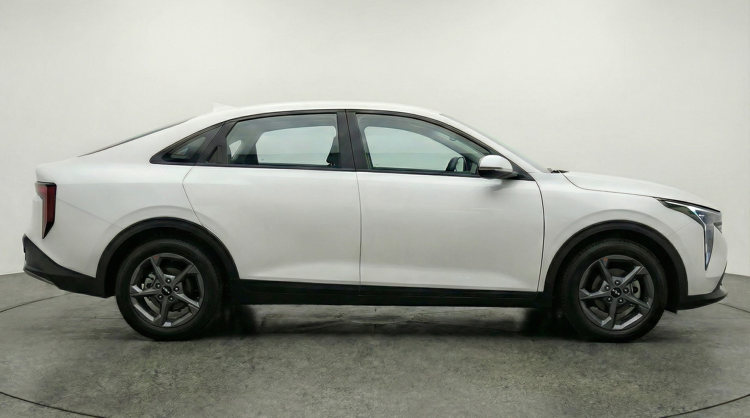 Thumbnail: 2025 Kia K4 - 8