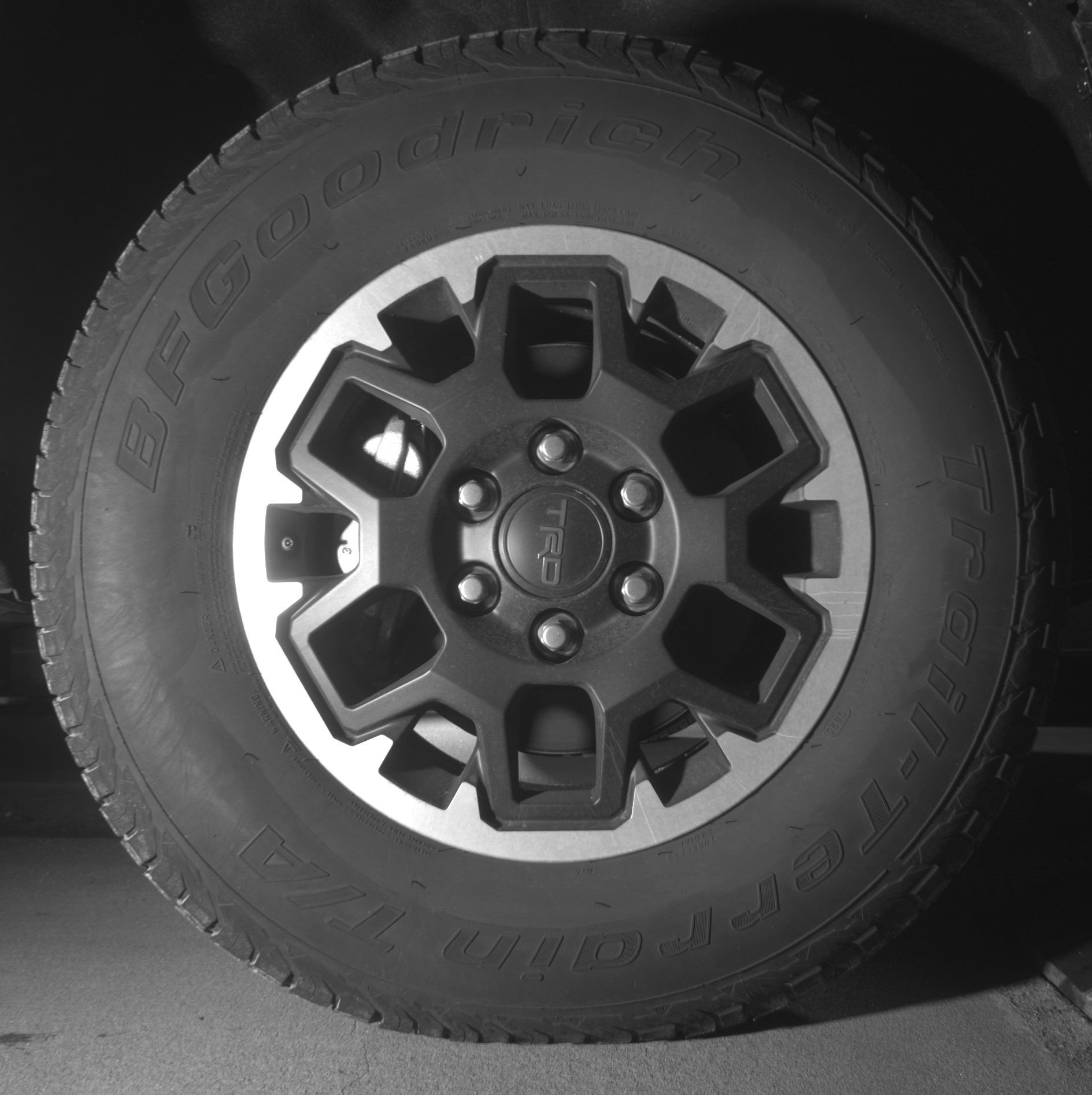 Thumbnail: 2025 Toyota Tacoma - 13