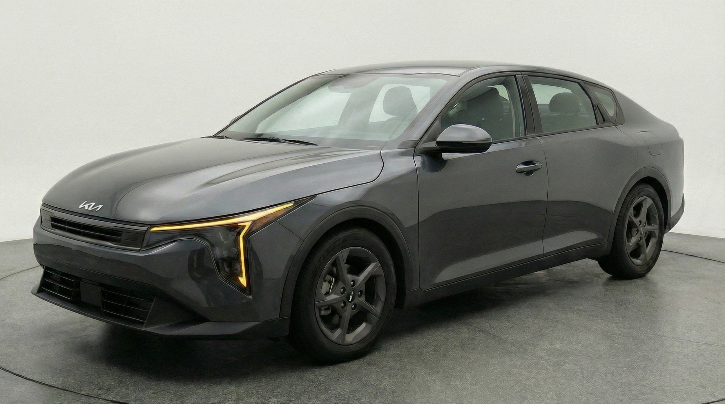 Thumbnail: 2025 Kia K4 - 3