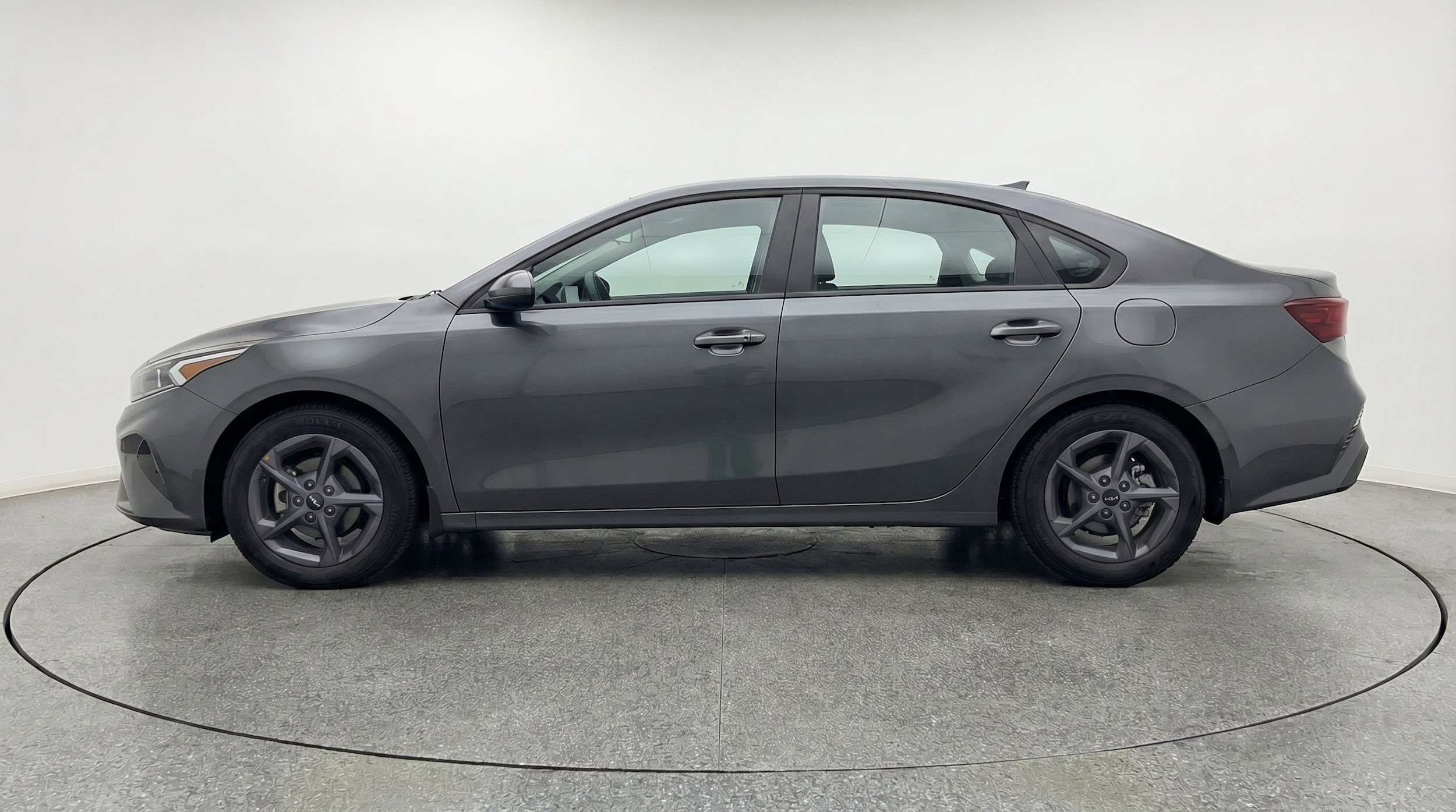 Thumbnail: 2025 Kia K4 - 5