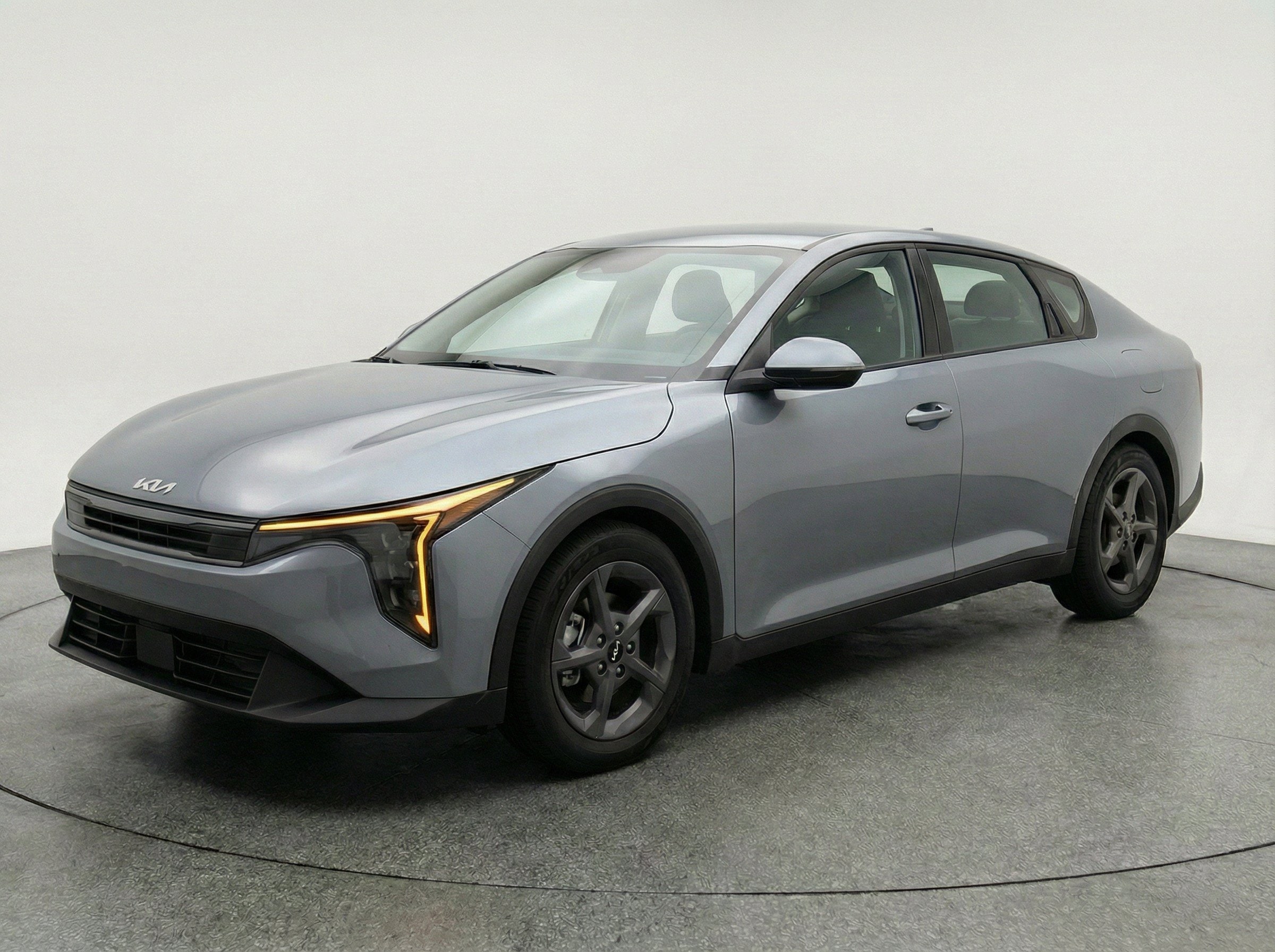 Thumbnail: 2025 Kia K4 - 3
