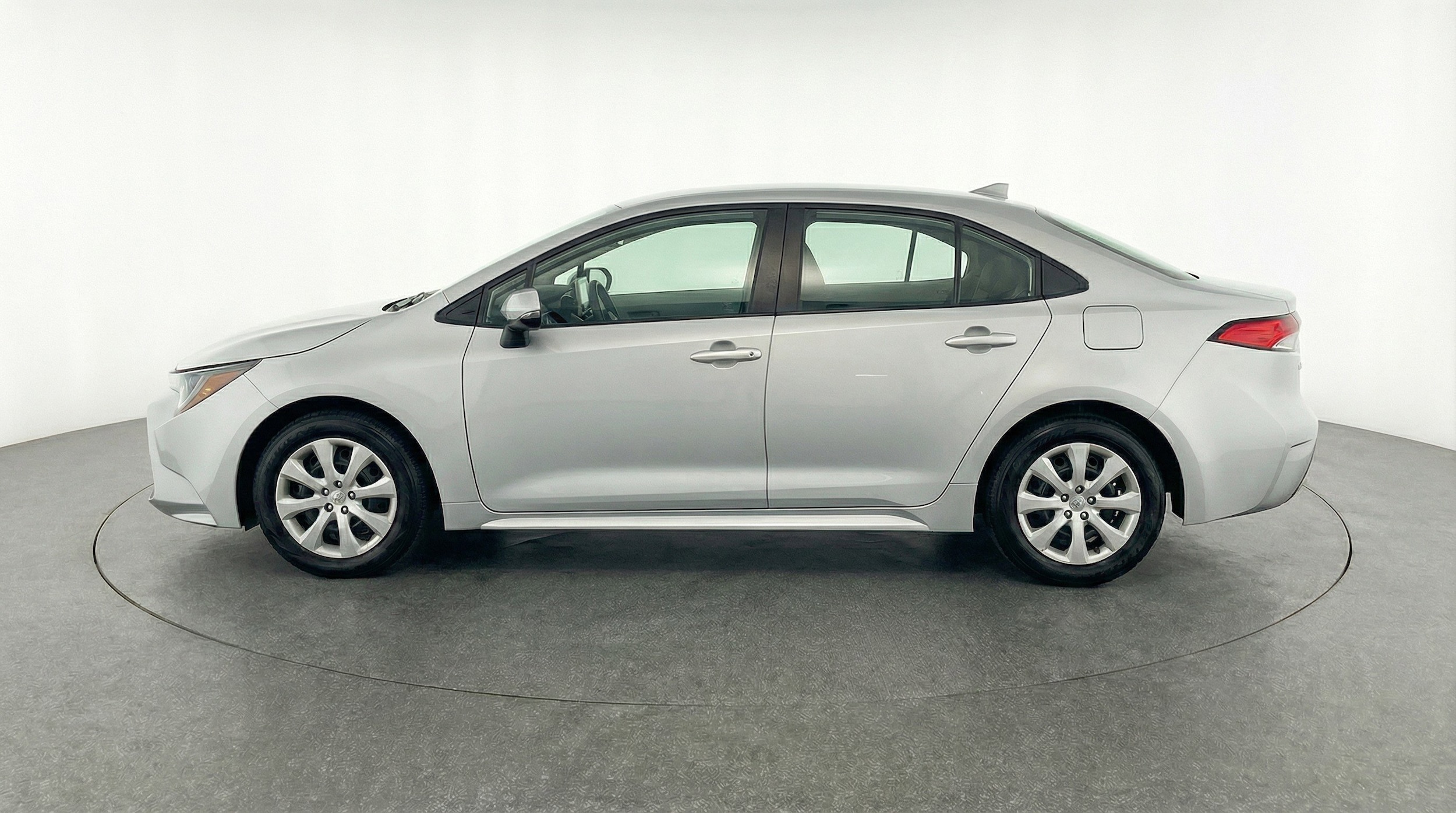 Thumbnail: 2025 Toyota Corolla - 5