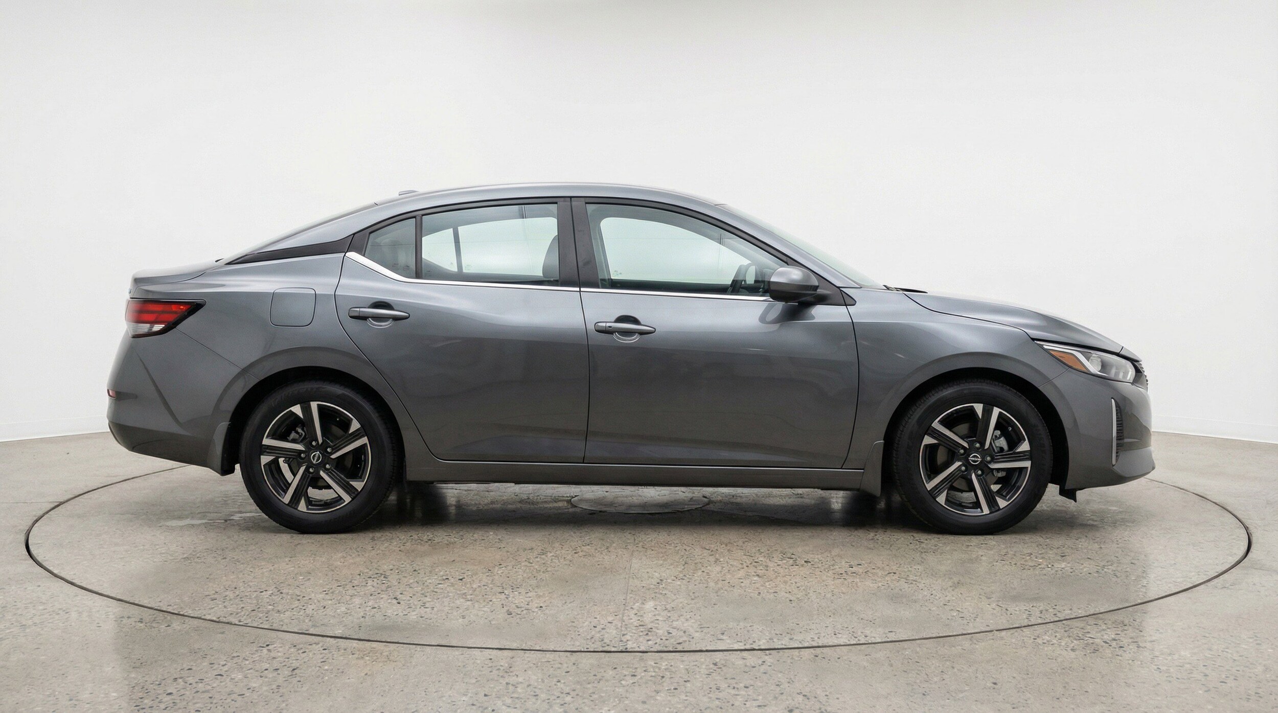 Thumbnail: 2025 Nissan Sentra - 11