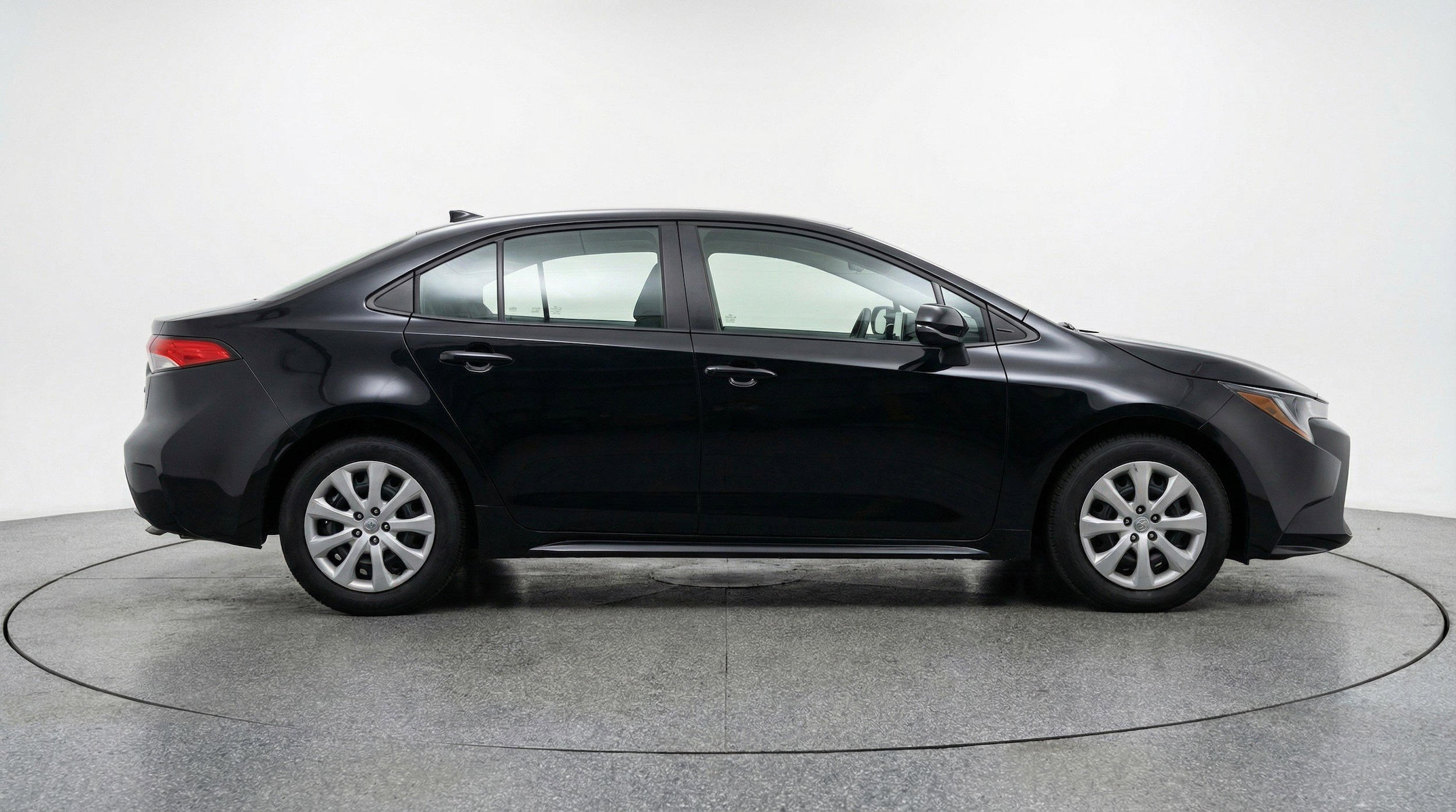 Thumbnail: 2025 Toyota Corolla - 11