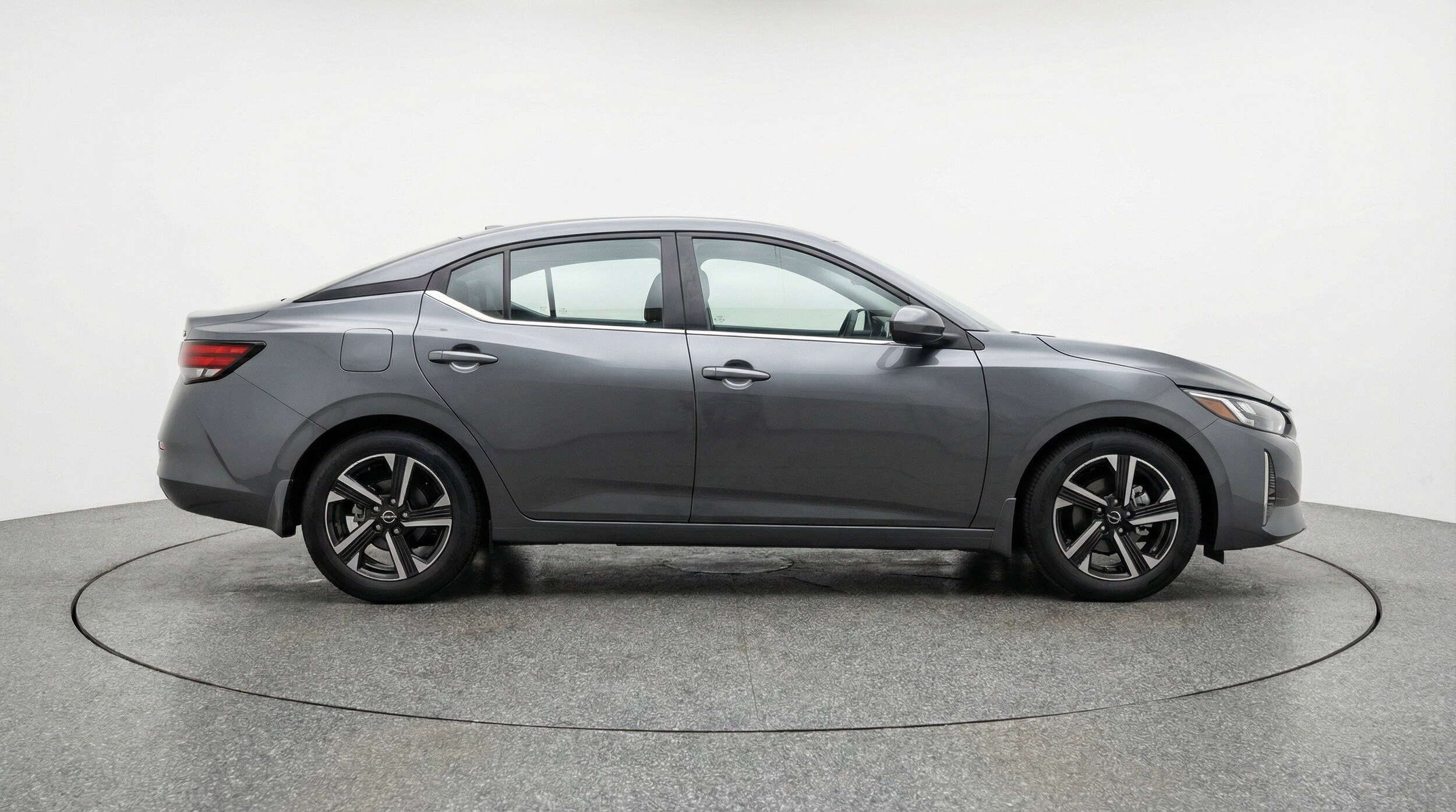 Thumbnail: 2025 Nissan Sentra - 11