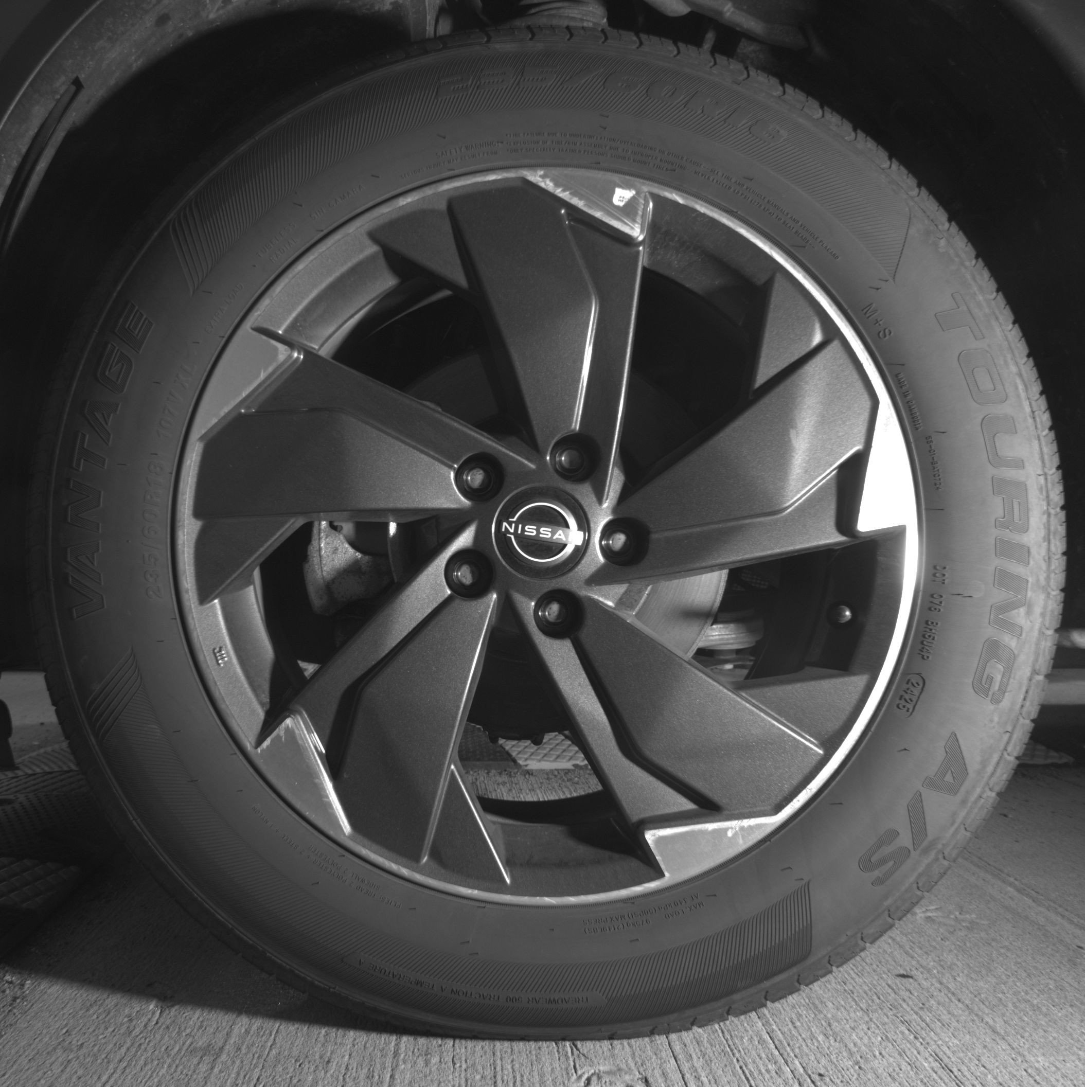 Thumbnail: 2025 Nissan Rogue - 12