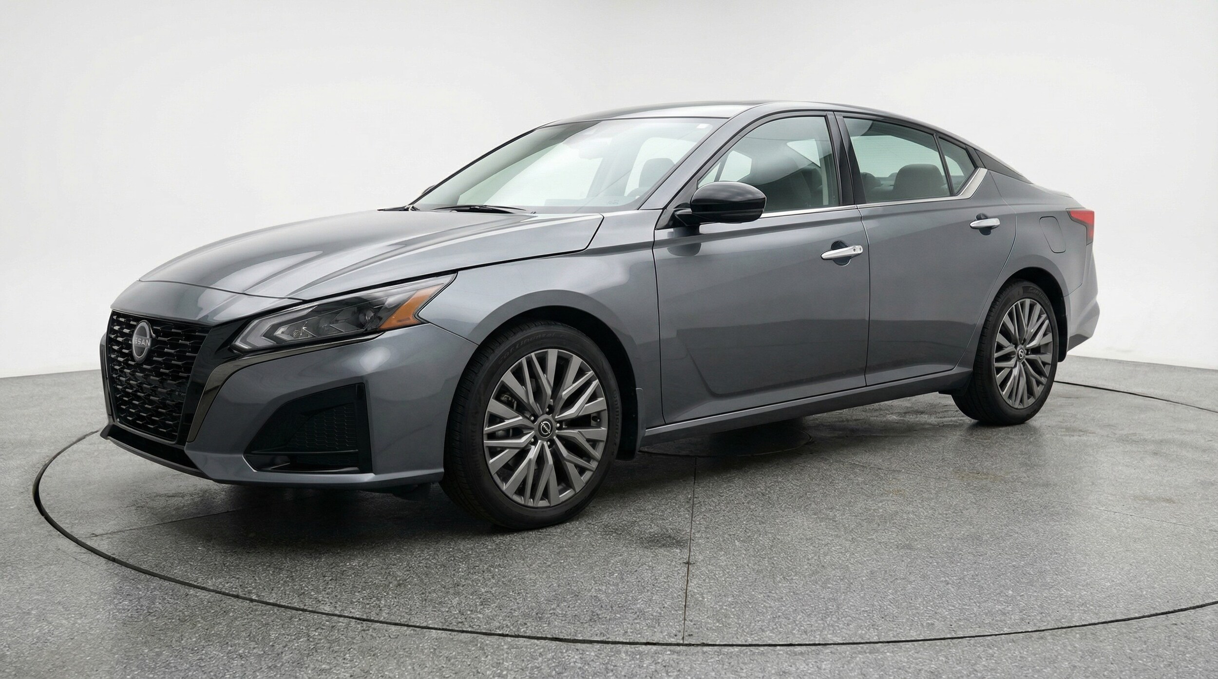 Thumbnail: 2025 Nissan Altima - 3