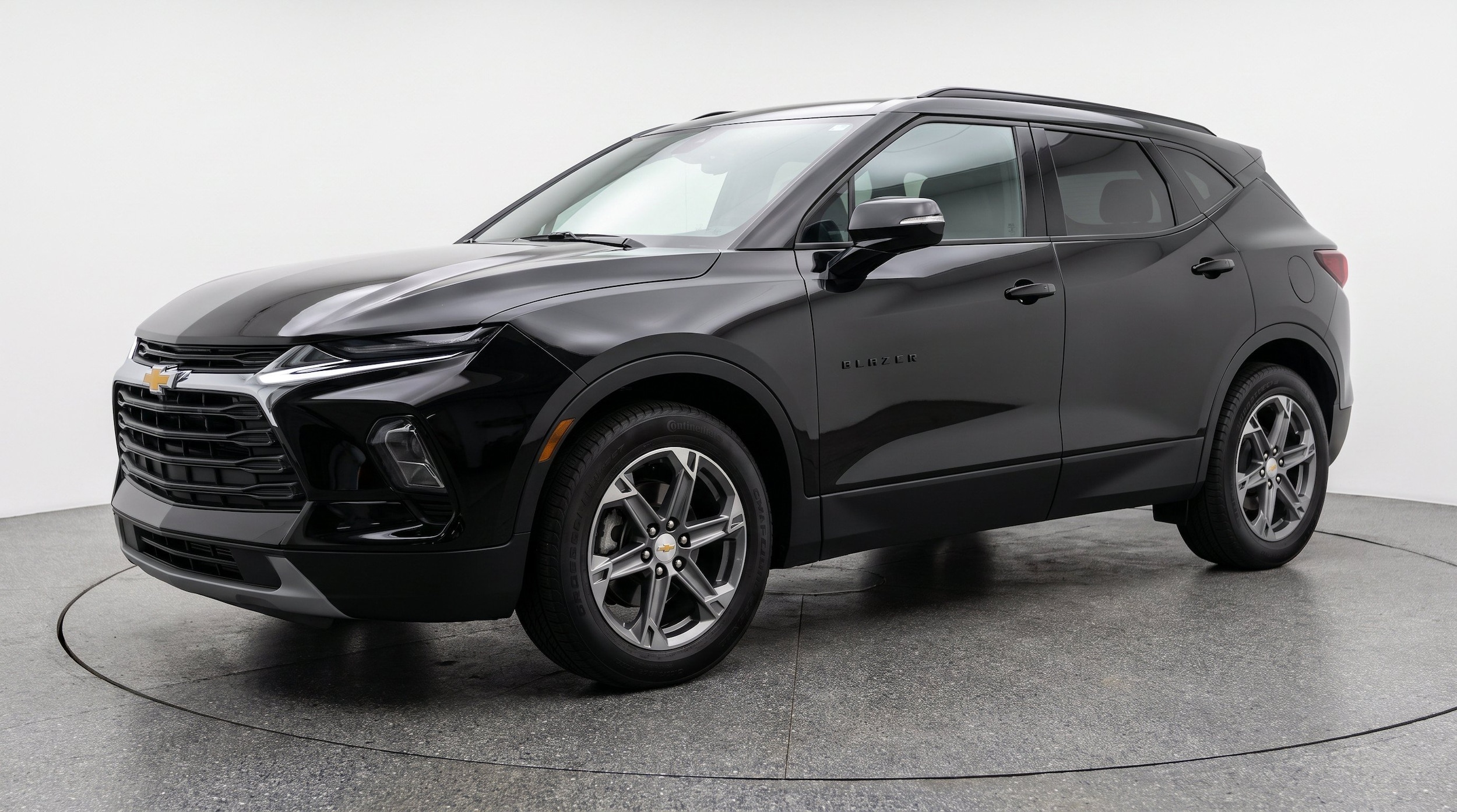 Thumbnail: 2026 Chevrolet Blazer - 3