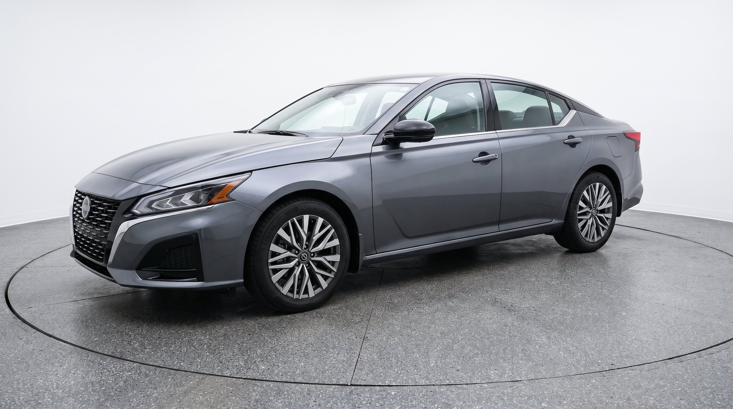 Thumbnail: 2025 Nissan Altima - 3