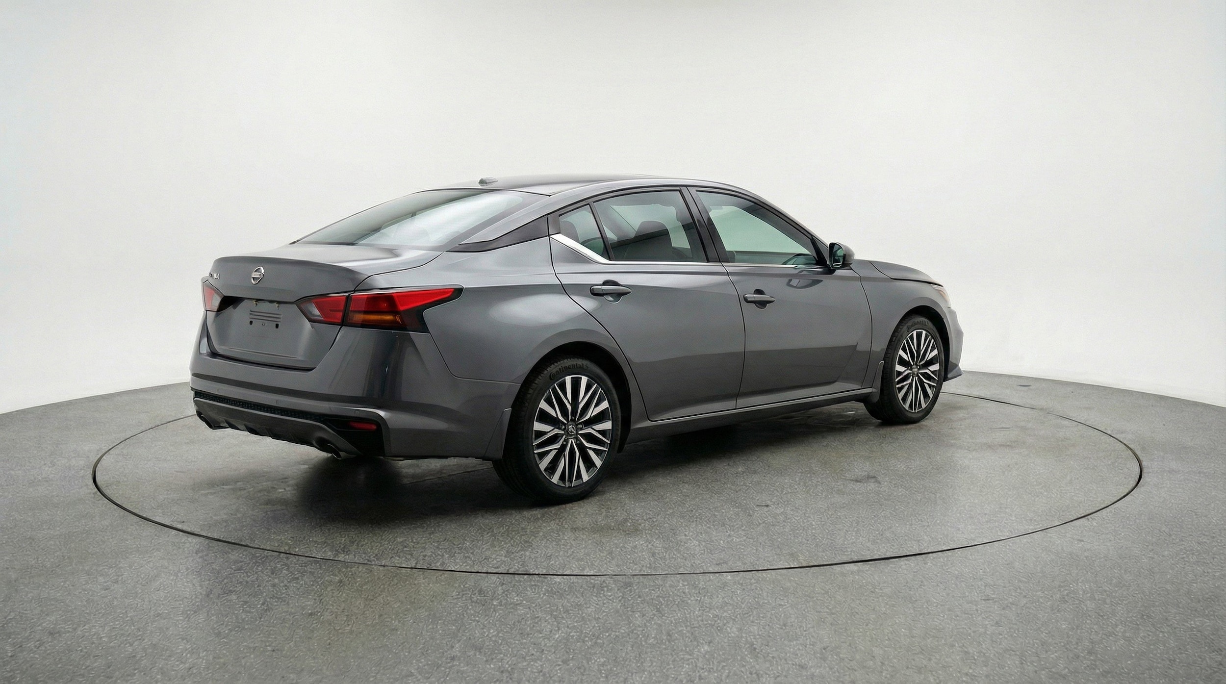 Thumbnail: 2025 Nissan Altima - 9