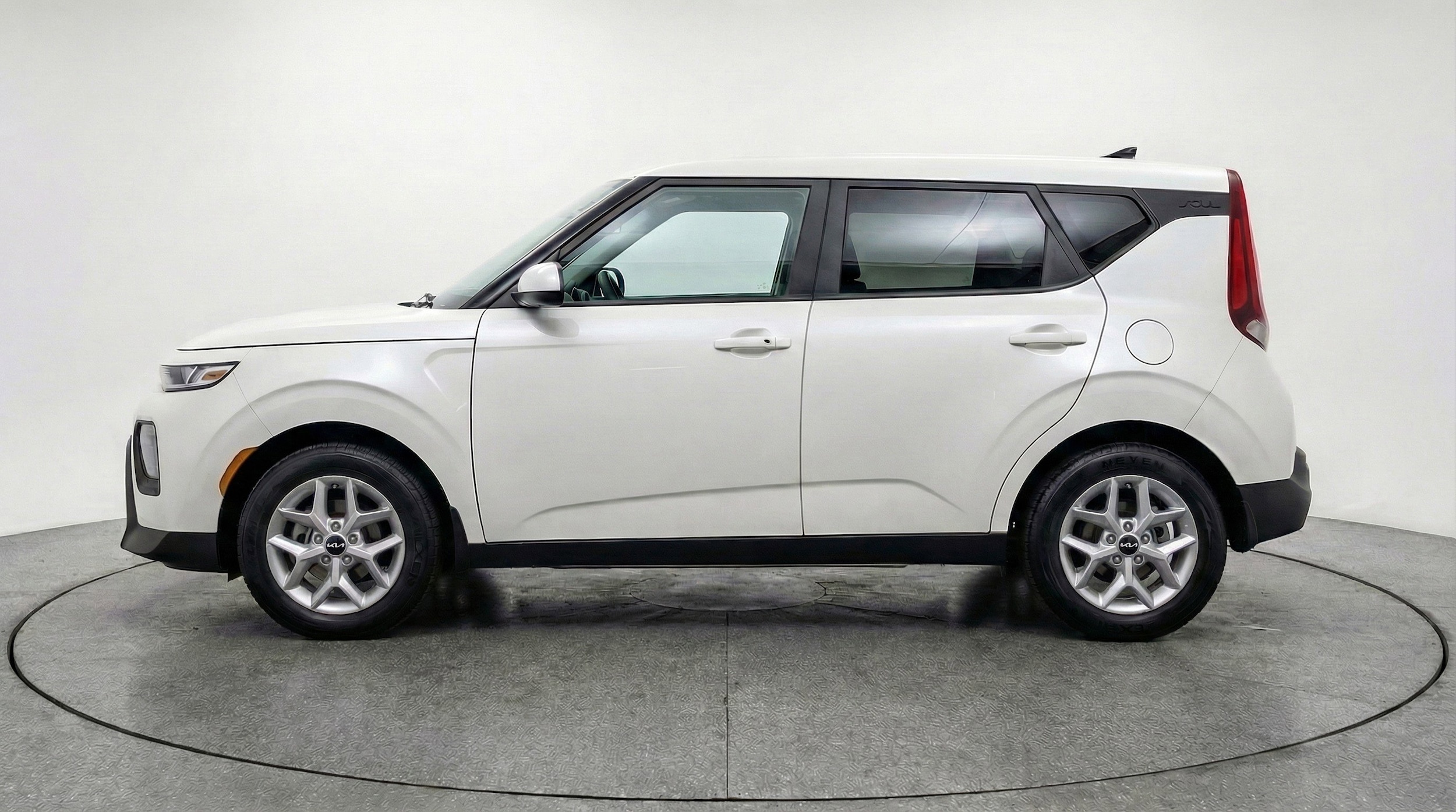 Thumbnail: 2025 Kia Soul - 5
