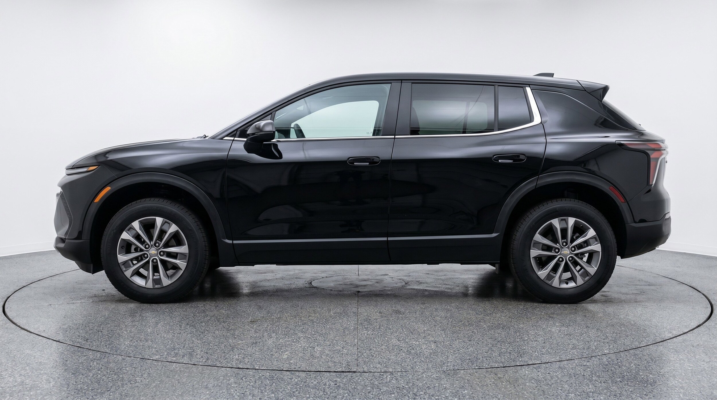 Thumbnail: 2025 Chevrolet Equinox - 5