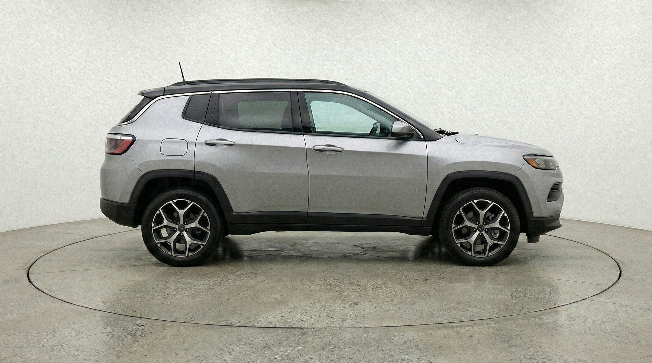 Thumbnail: 2025 Jeep Compass - 11