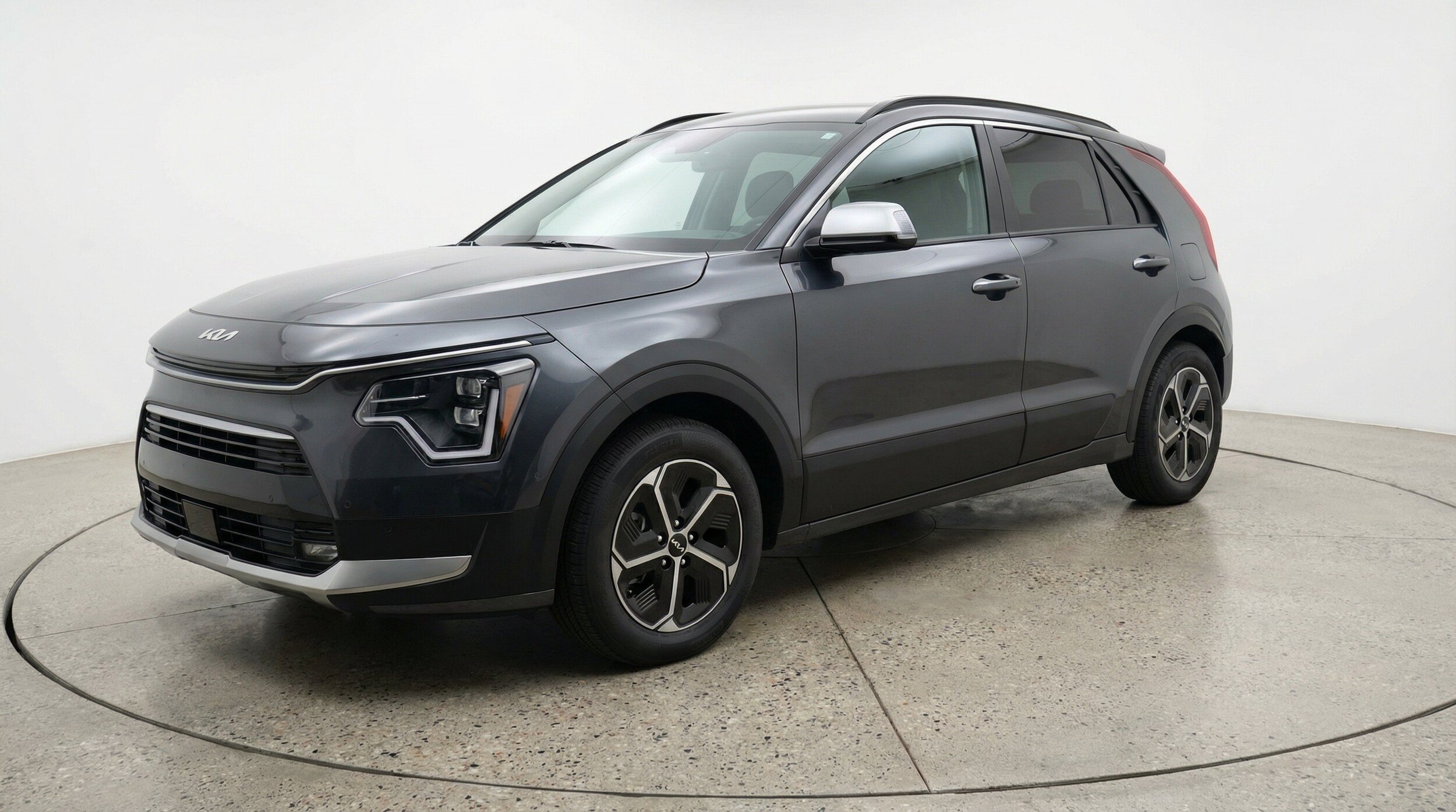 Thumbnail: 2026 Kia Niro - 3