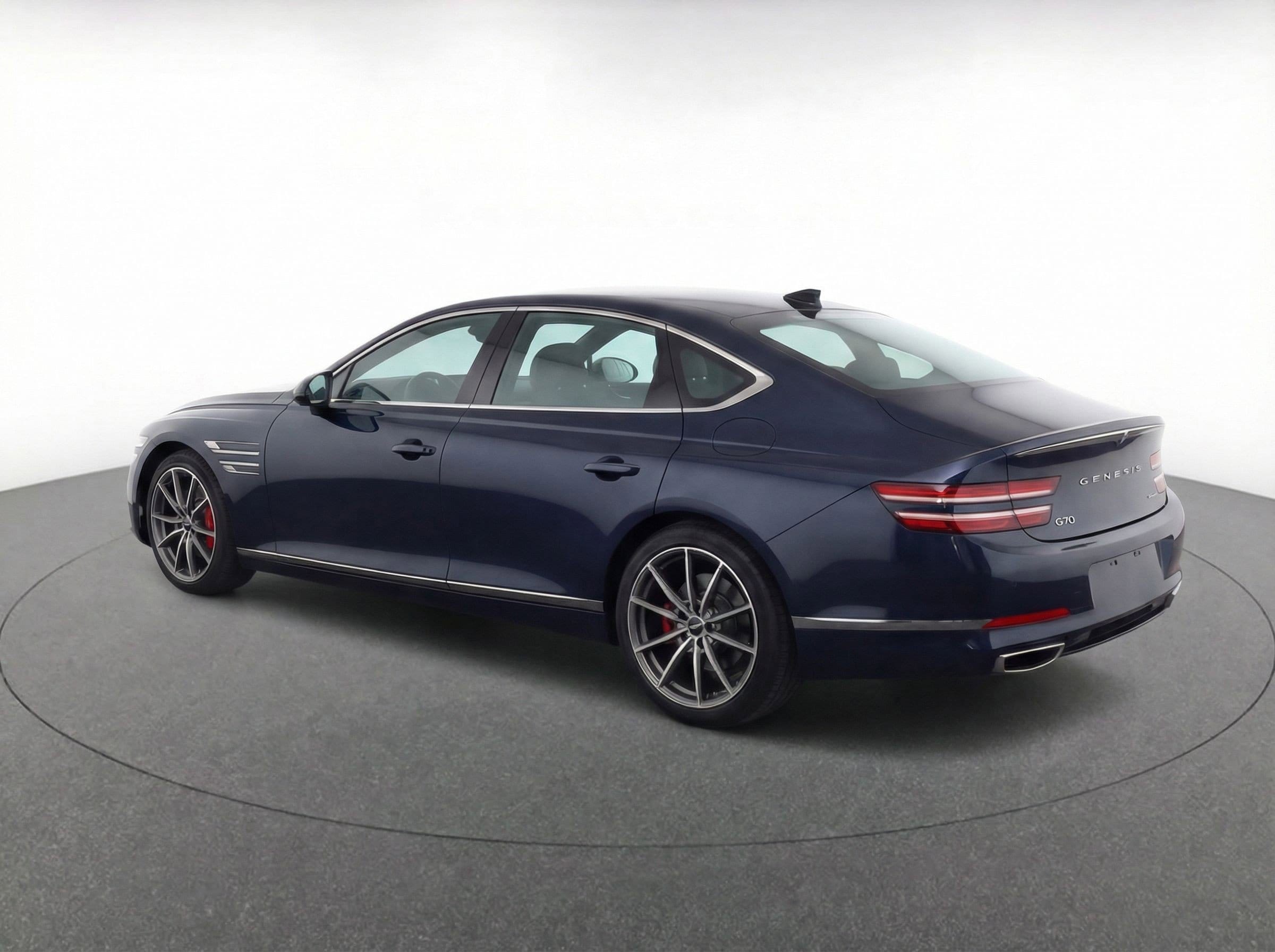 Thumbnail: 2025 Genesis G70 - 6