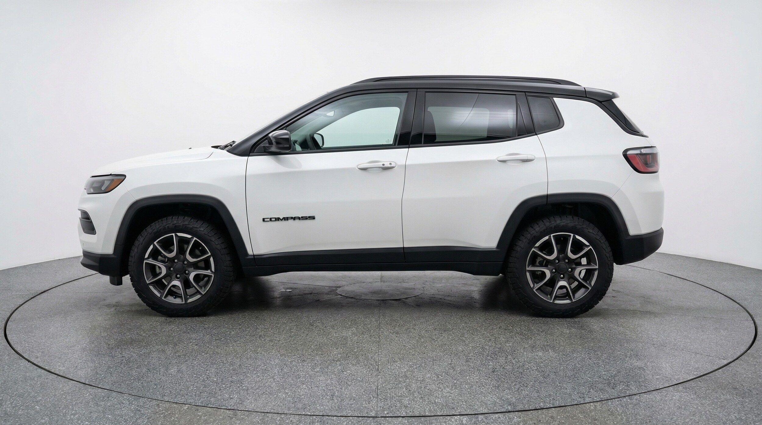 Thumbnail: 2025 Jeep Compass - 4