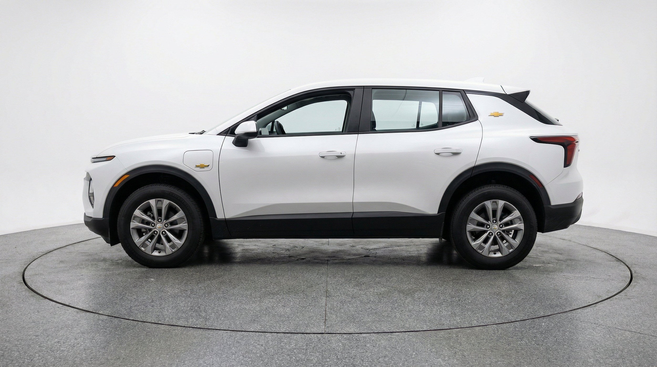 Thumbnail: 2025 Chevrolet Equinox - 5