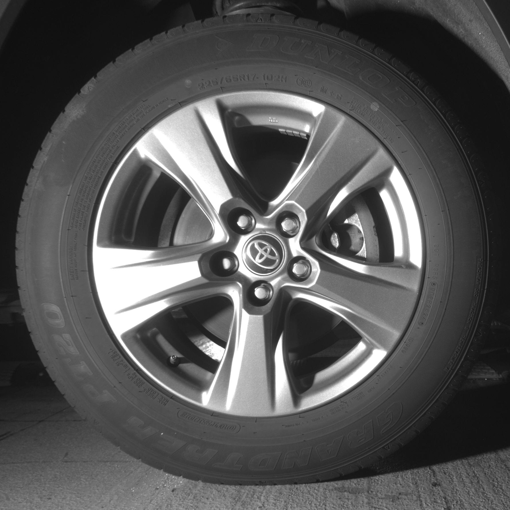 Thumbnail: 2025 Toyota RAV4 - 10