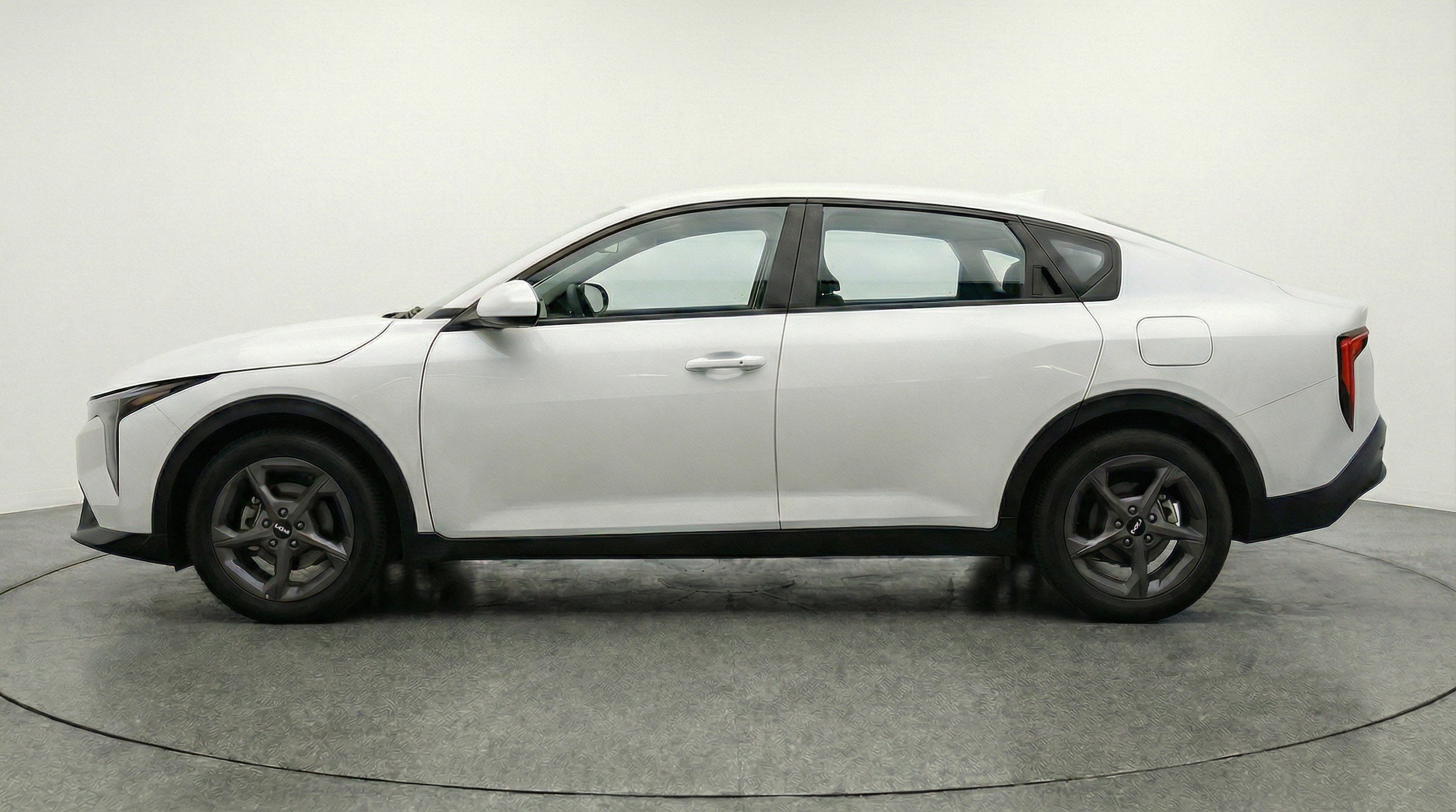 Thumbnail: 2025 Kia K4 - 5