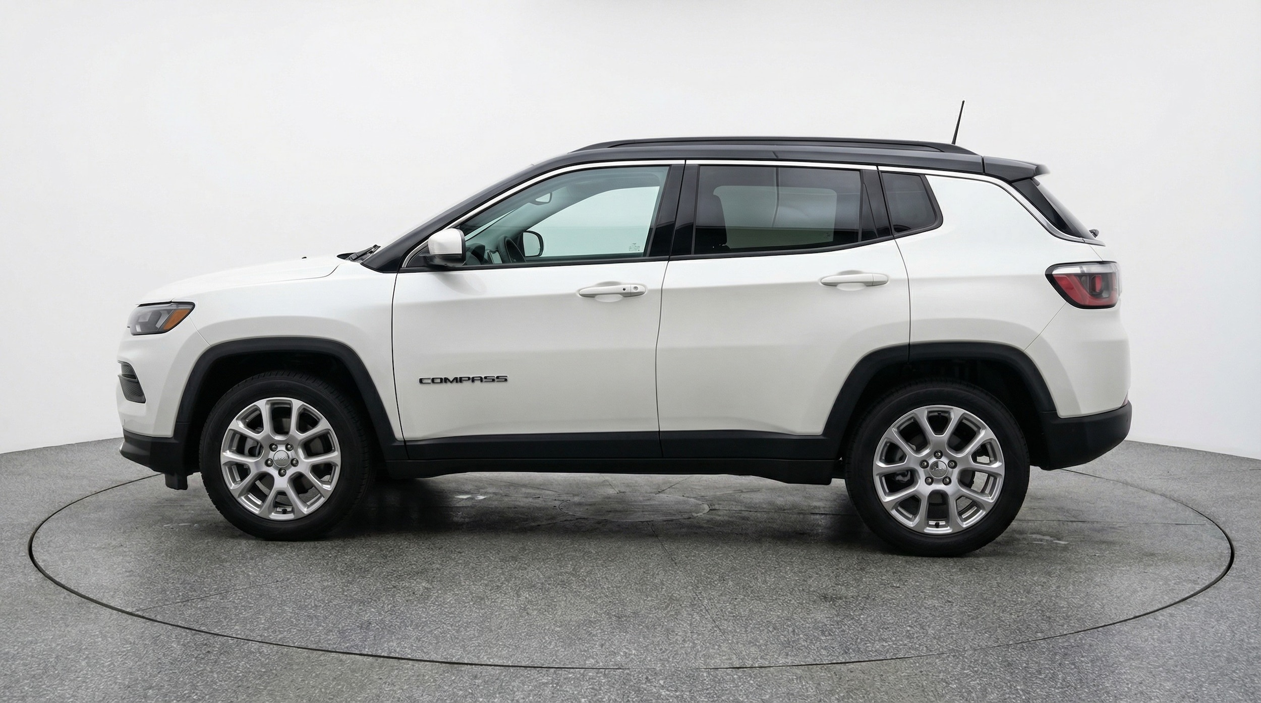 Thumbnail: 2025 Jeep Compass - 4