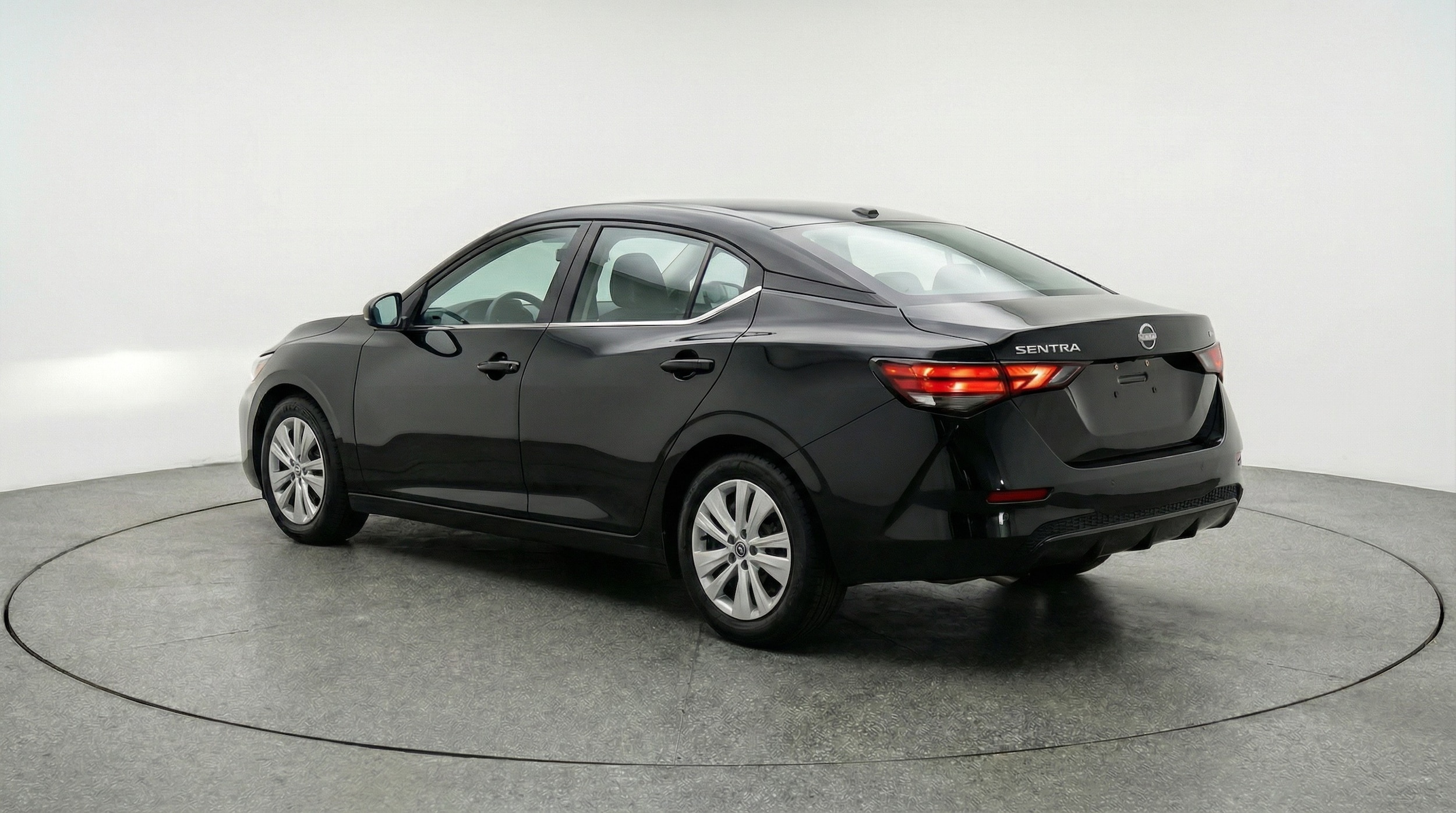 Thumbnail: 2025 Nissan Sentra - 5