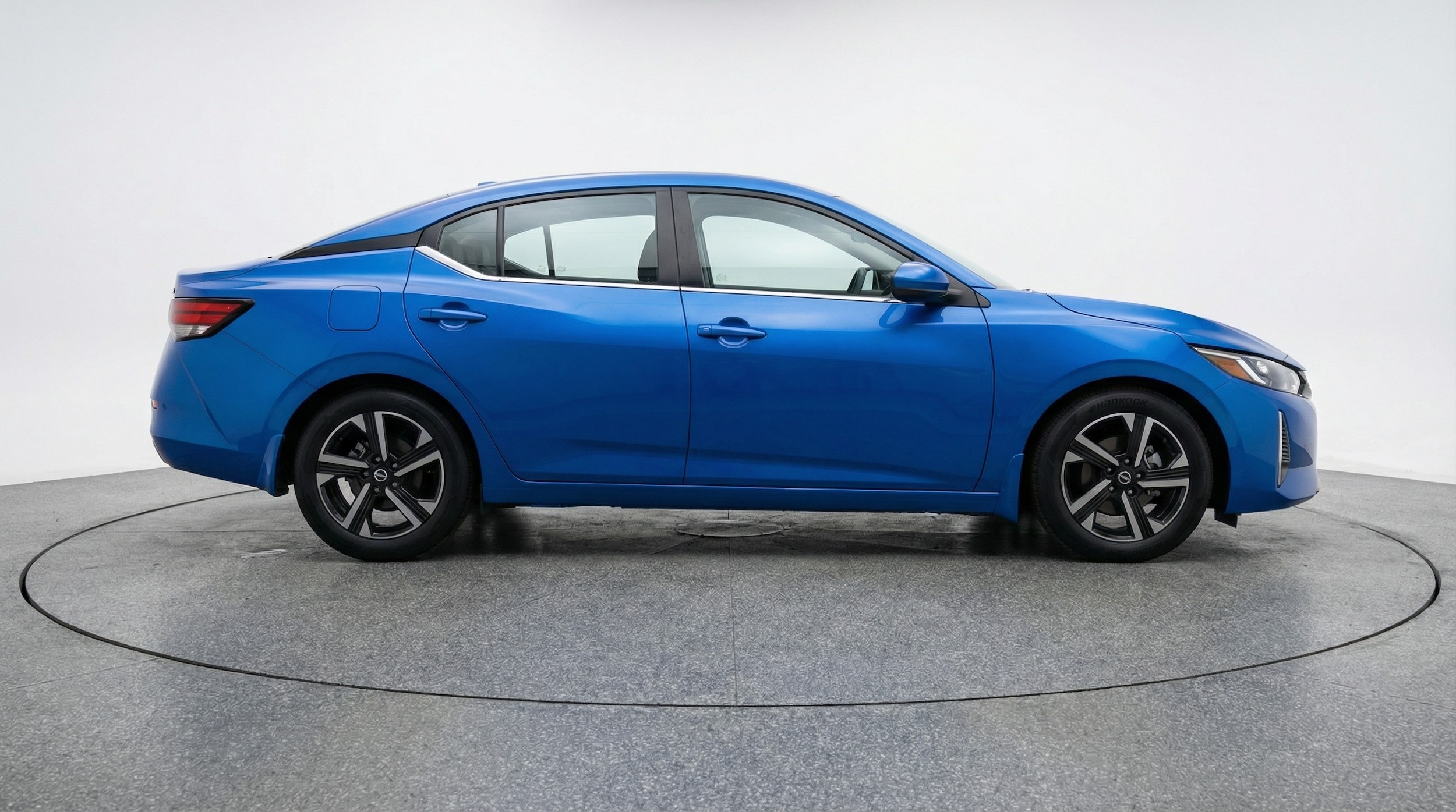 Thumbnail: 2025 Nissan Sentra - 8