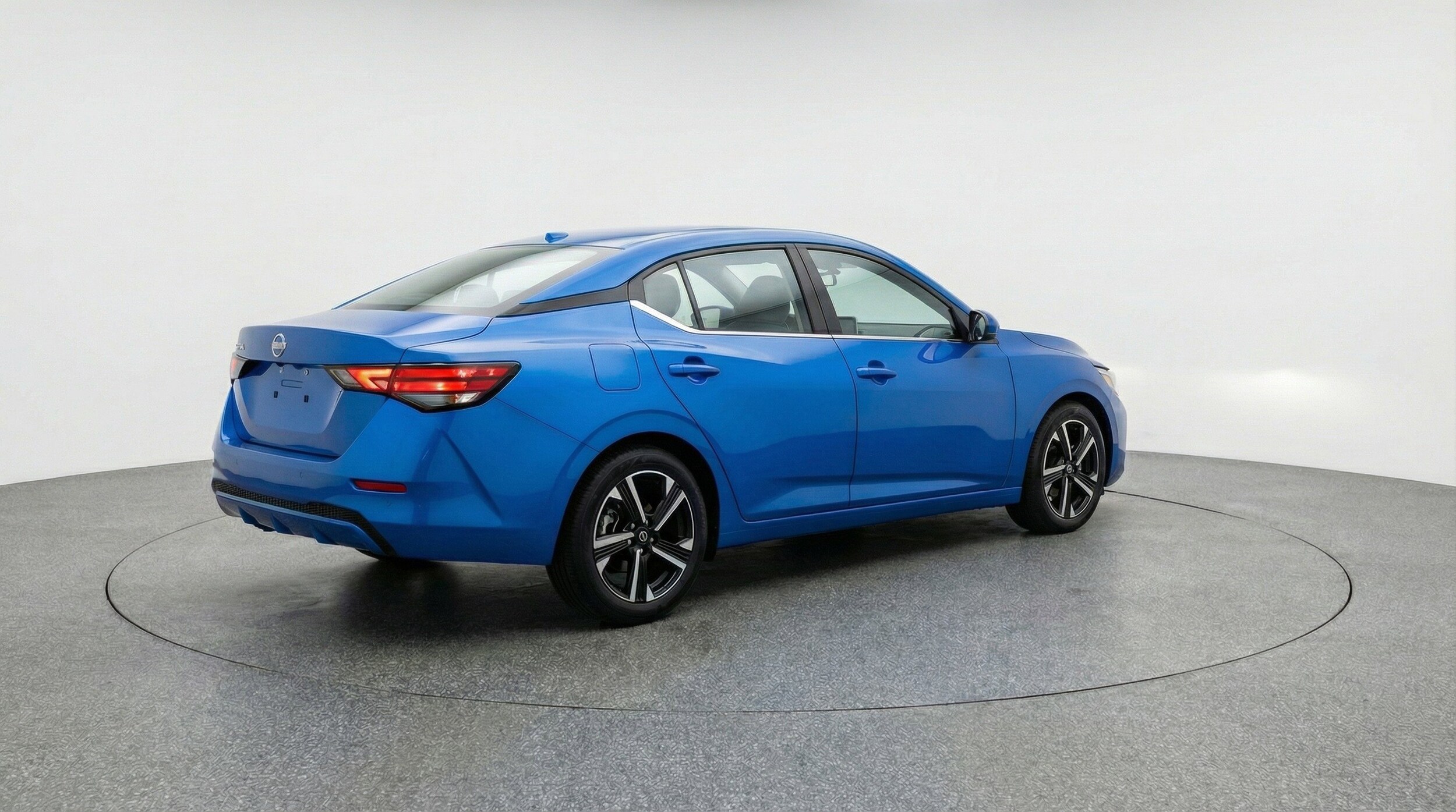 Thumbnail: 2025 Nissan Sentra - 9