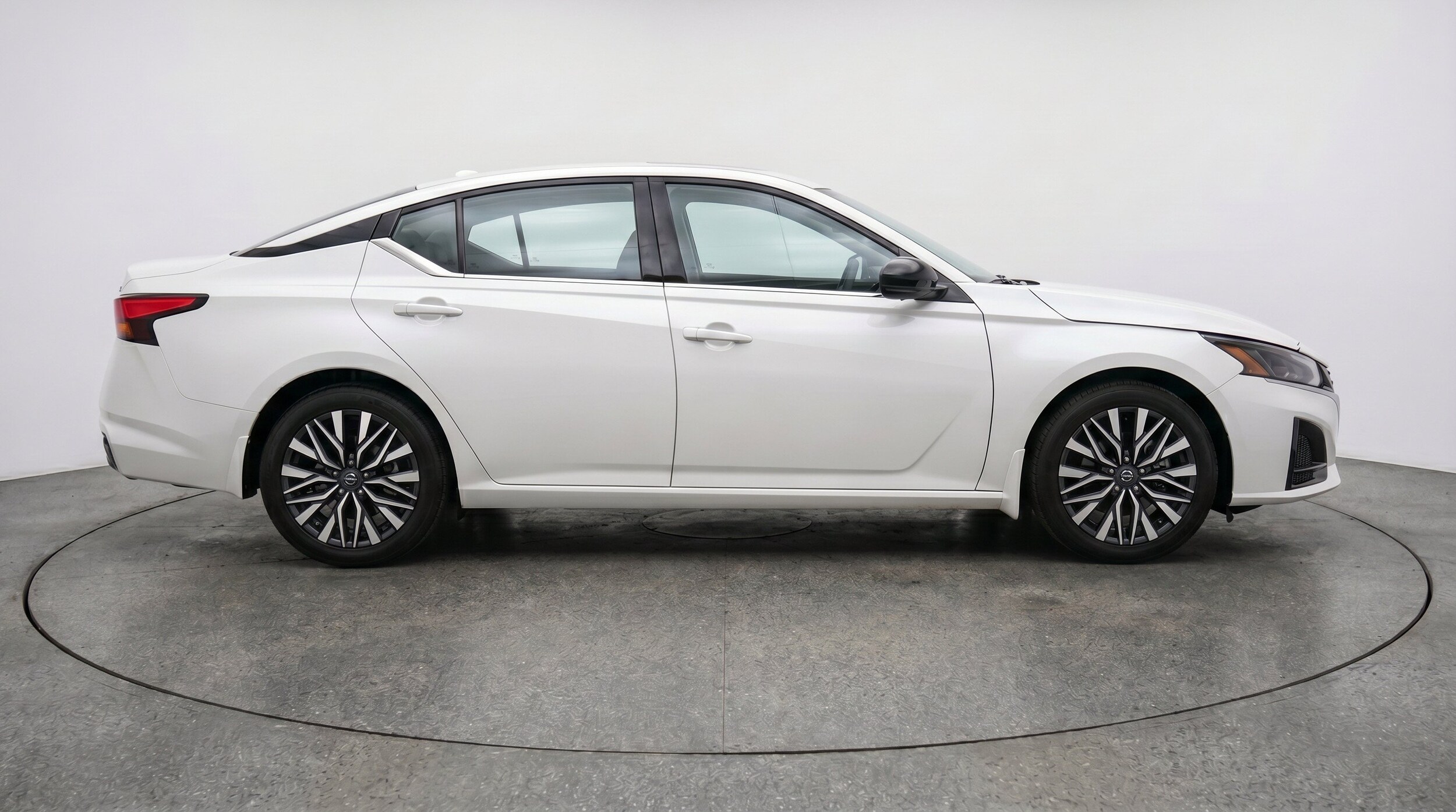 Thumbnail: 2026 Nissan Altima - 10