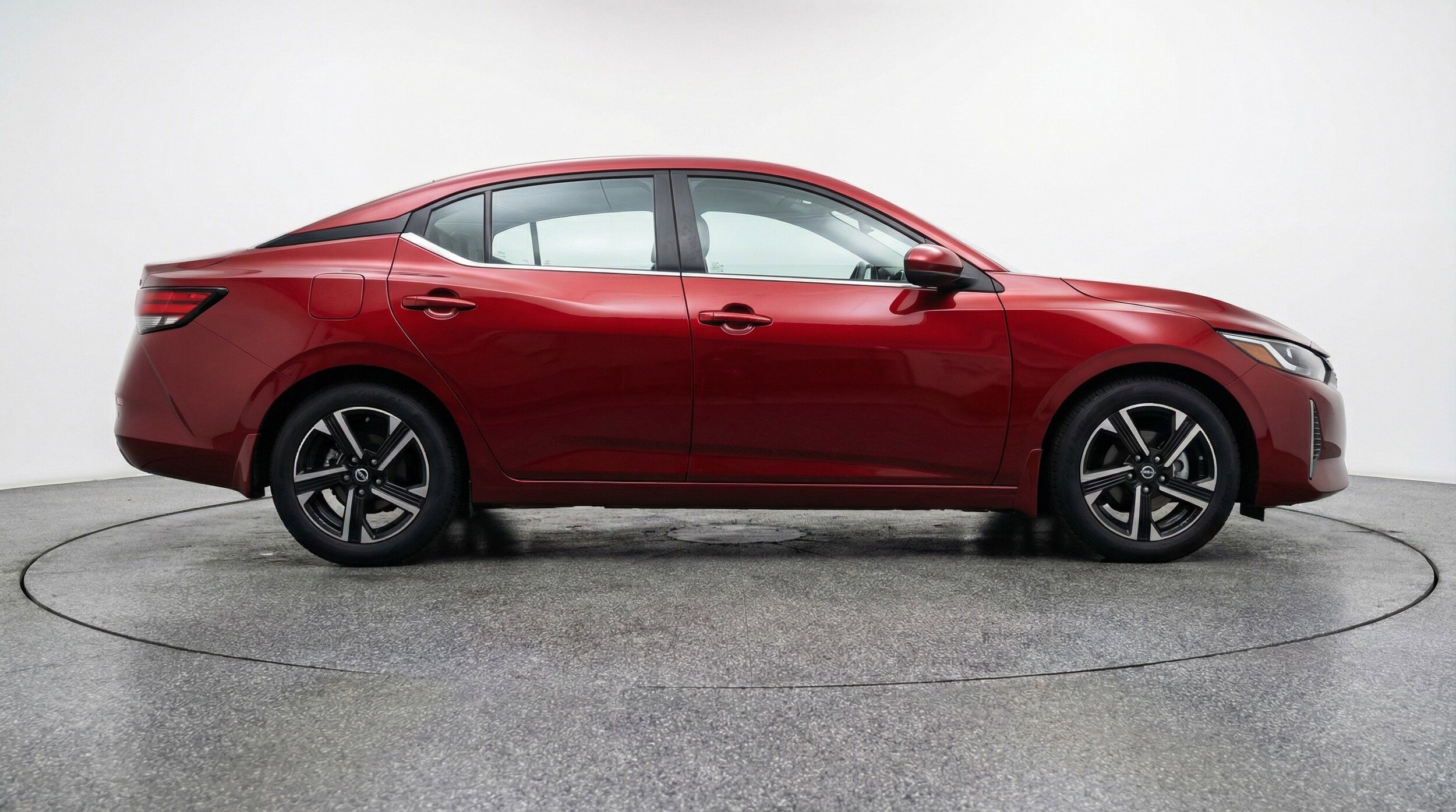 Thumbnail: 2025 Nissan Sentra - 11