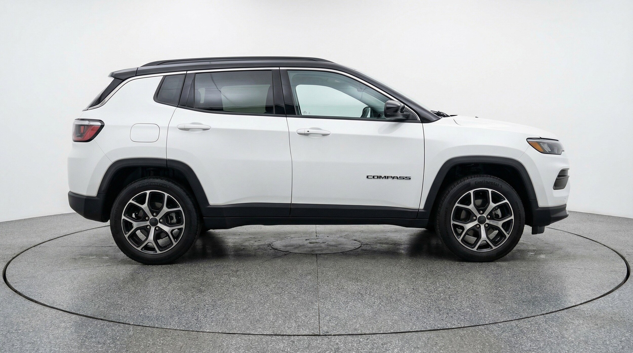 Thumbnail: 2025 Jeep Compass - 11
