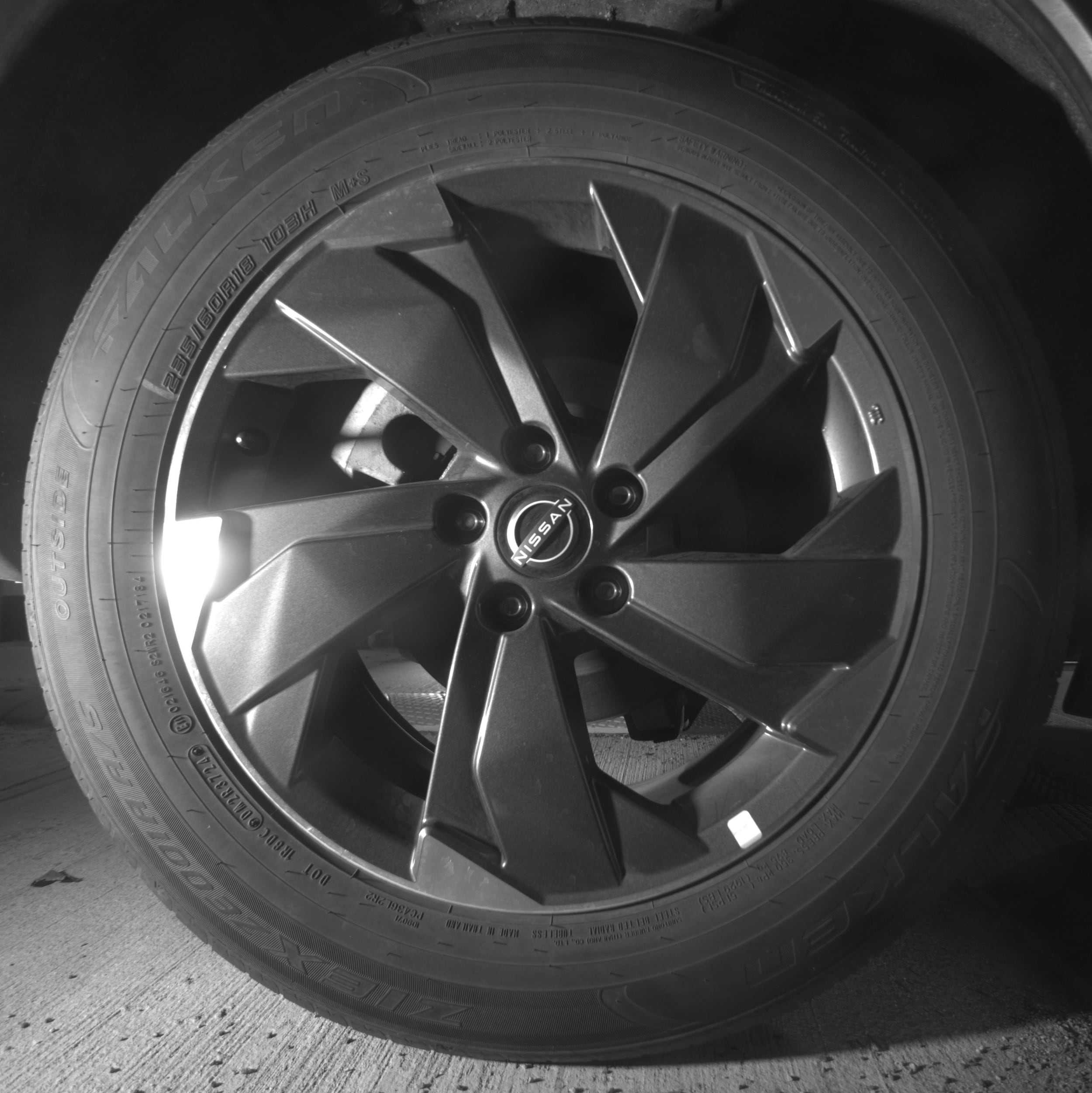 Thumbnail: 2025 Nissan Rogue - 15