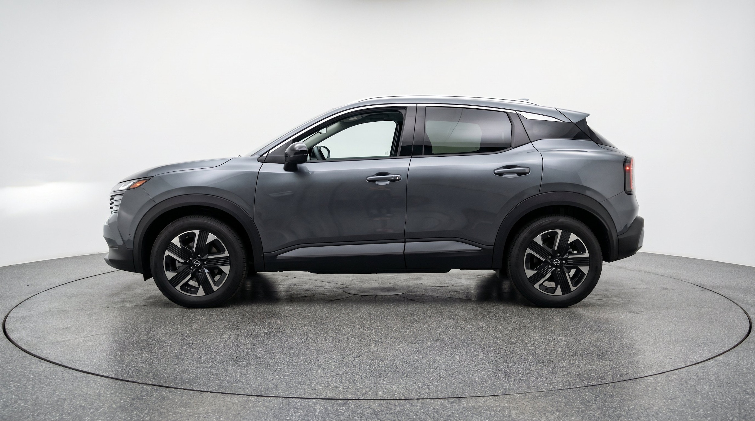 Thumbnail: 2026 Nissan Kicks - 5