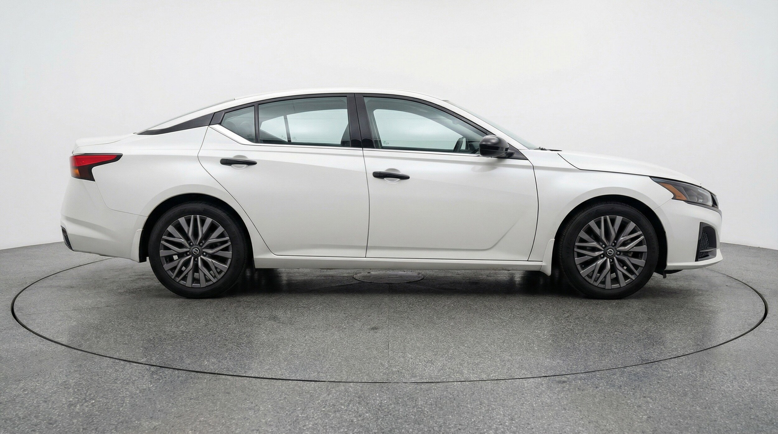 Thumbnail: 2025 Nissan Altima - 11