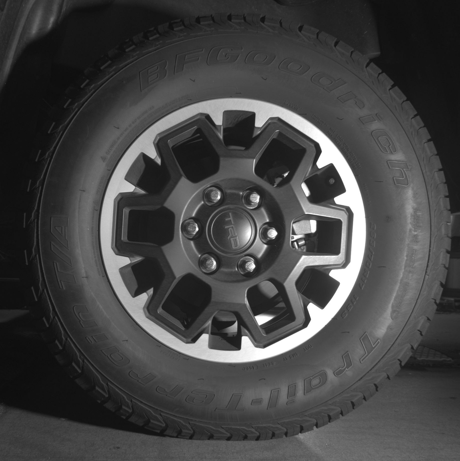 Thumbnail: 2025 Toyota Tacoma - 14