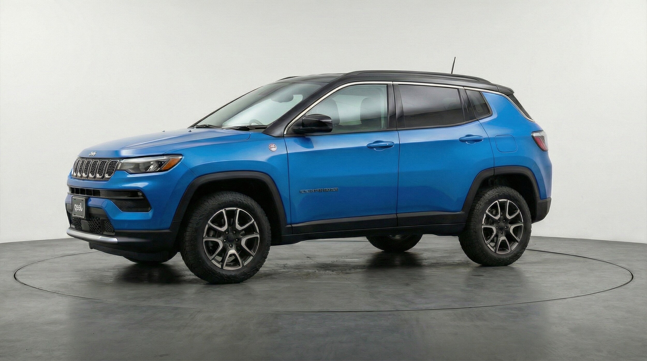 Thumbnail: 2025 Jeep Compass - 3