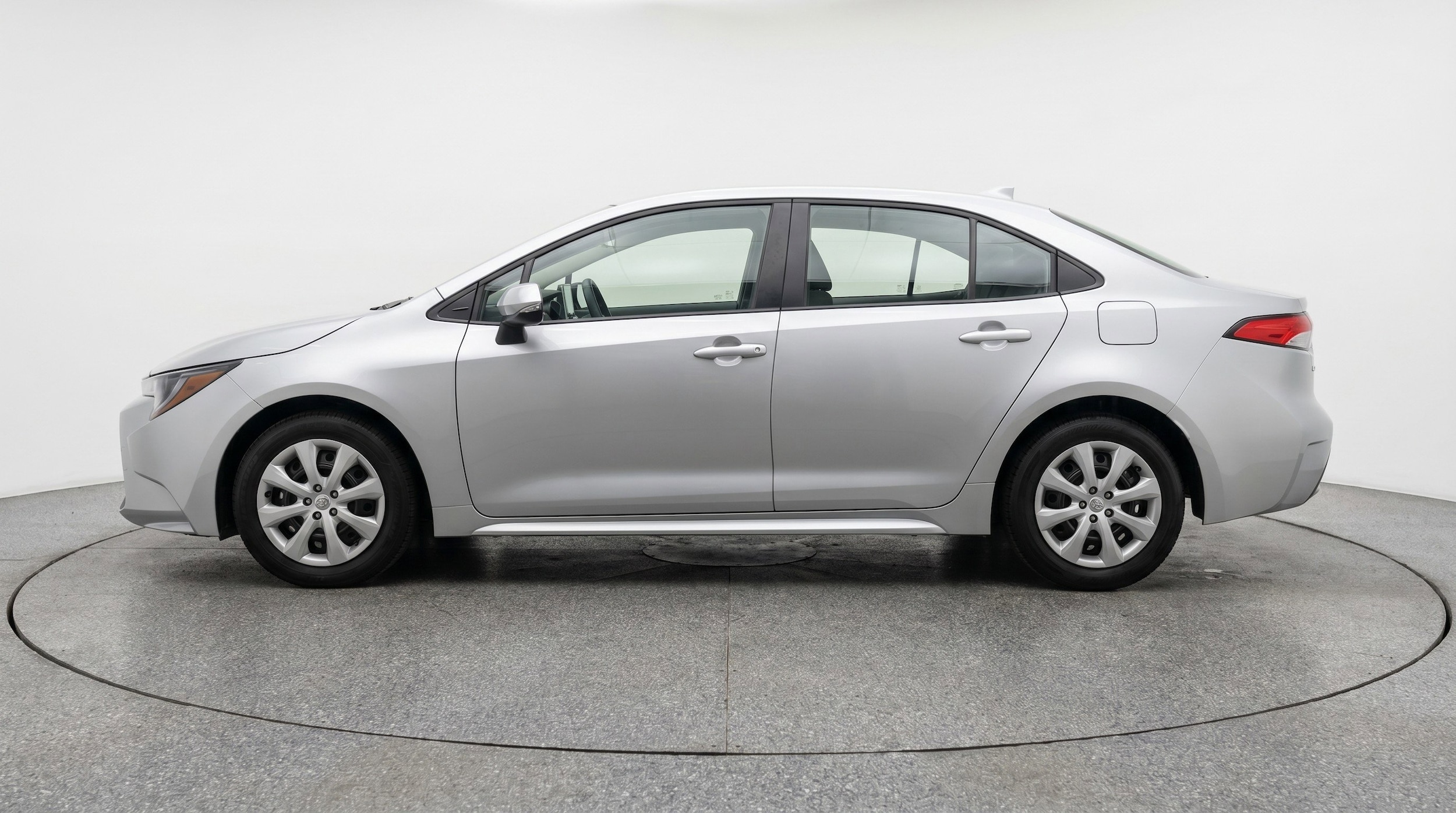 Thumbnail: 2025 Toyota Corolla - 5