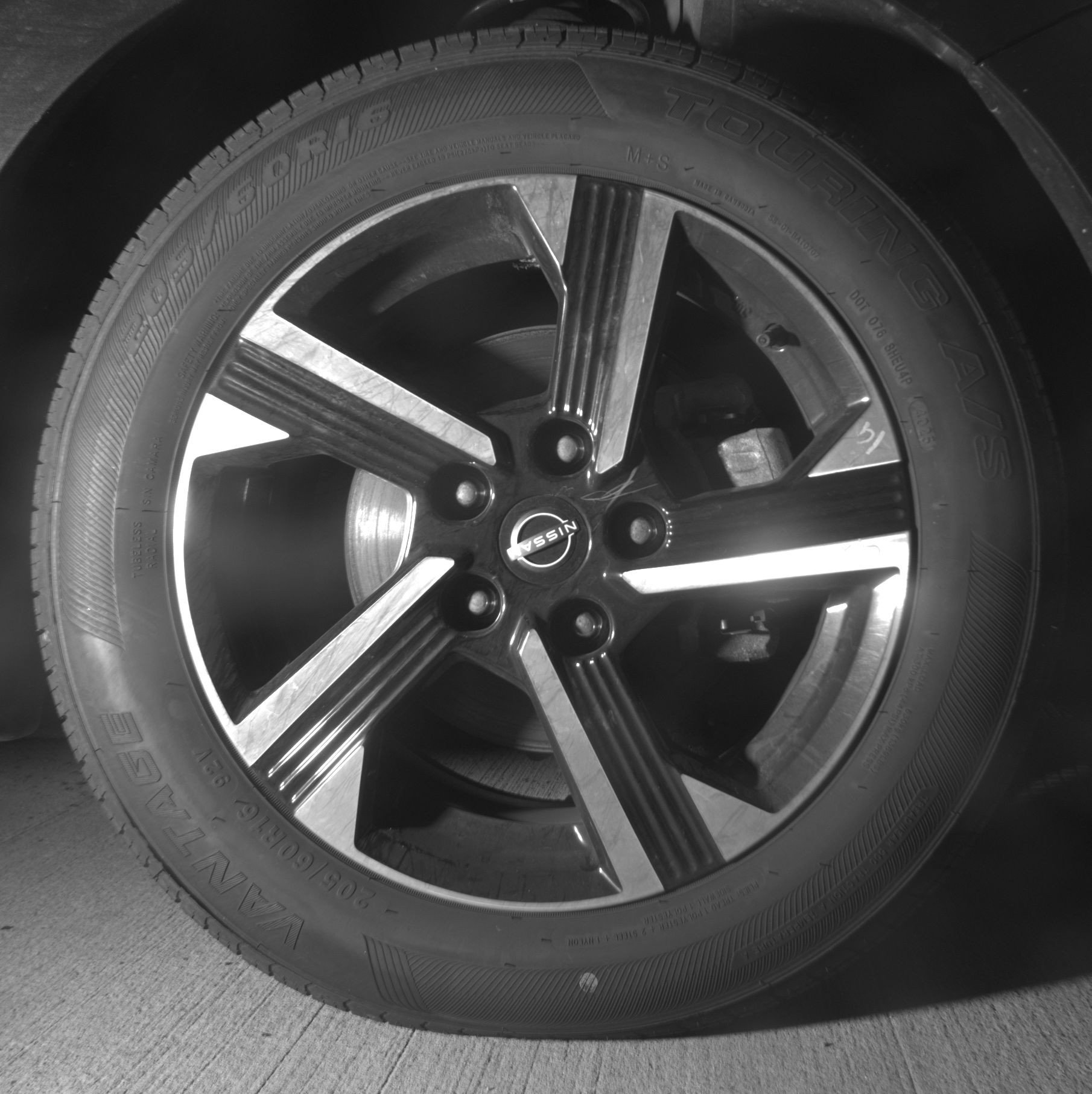 Thumbnail: 2025 Nissan Sentra - 13