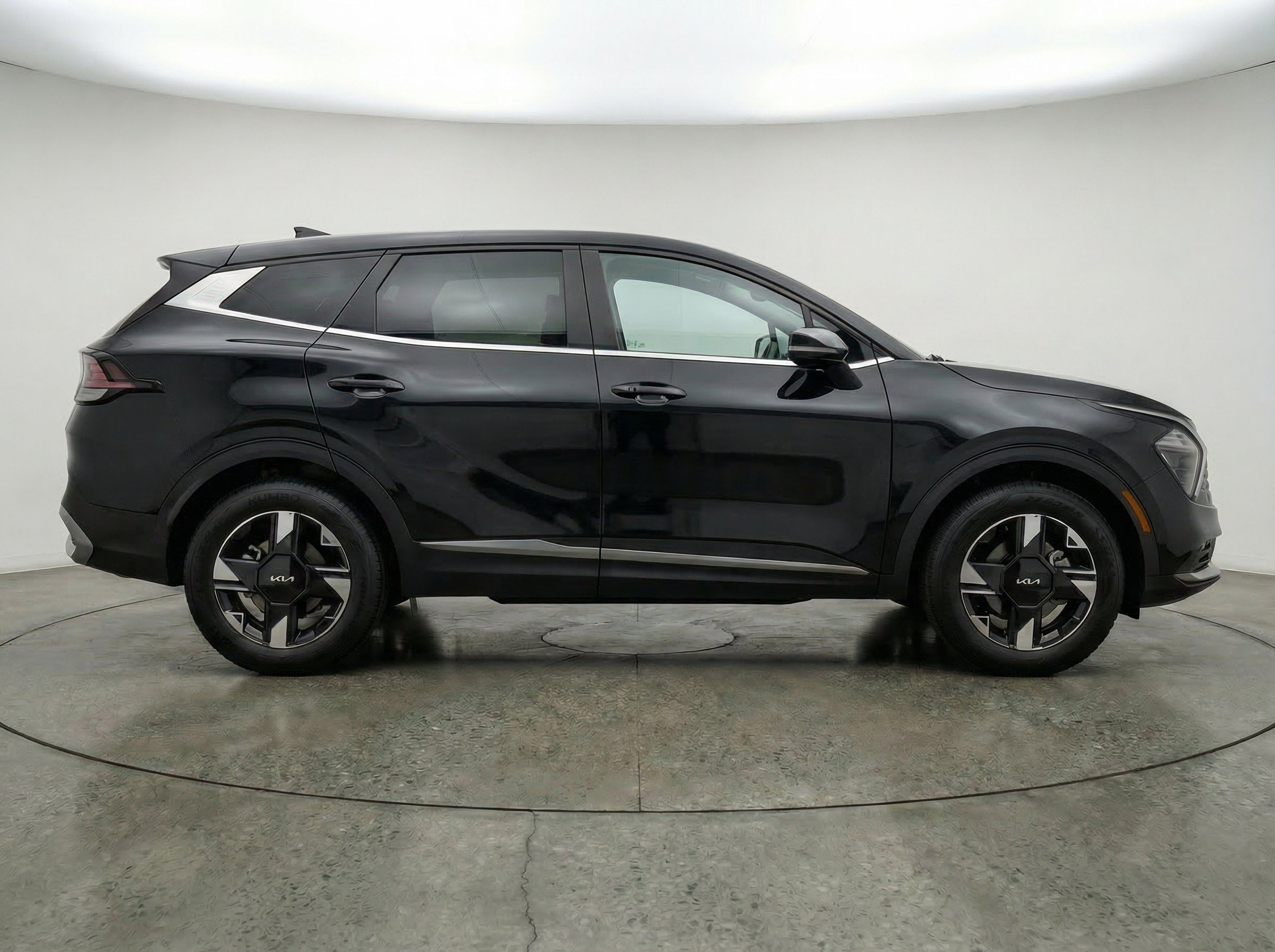 Thumbnail: 2026 Kia Sportage - 11