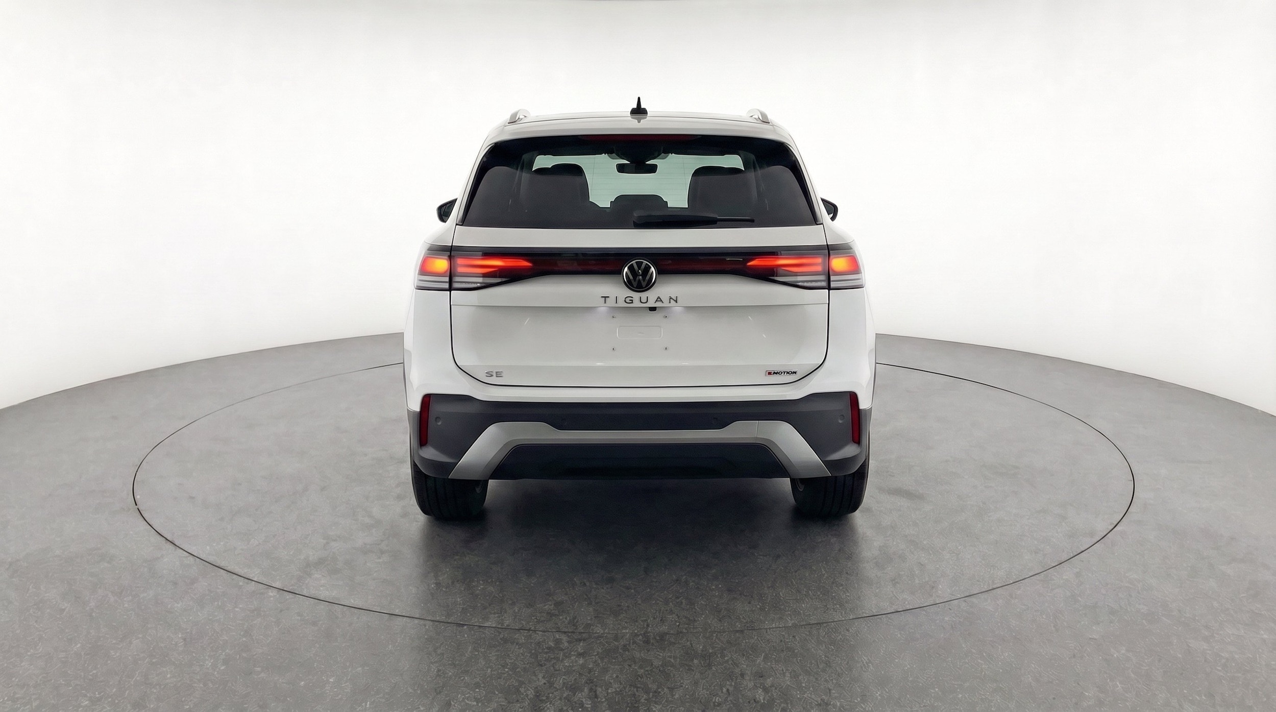 Thumbnail: 2026 Volkswagen Tiguan - 7