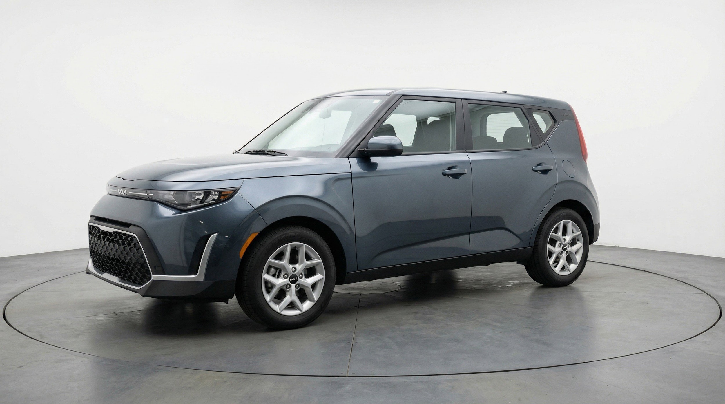 Thumbnail: 2025 Kia Soul - 3