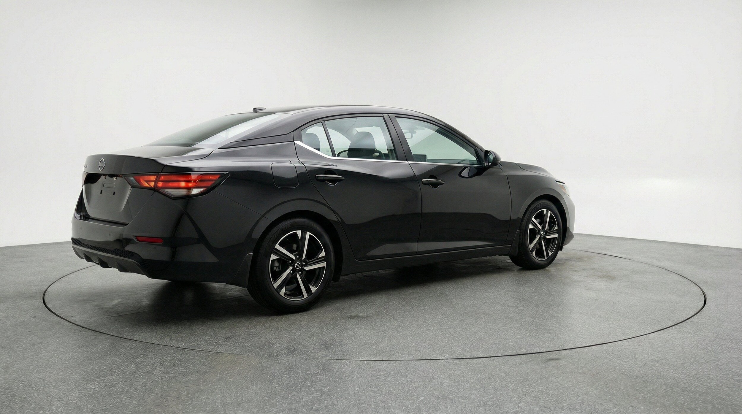 Thumbnail: 2025 Nissan Sentra - 9