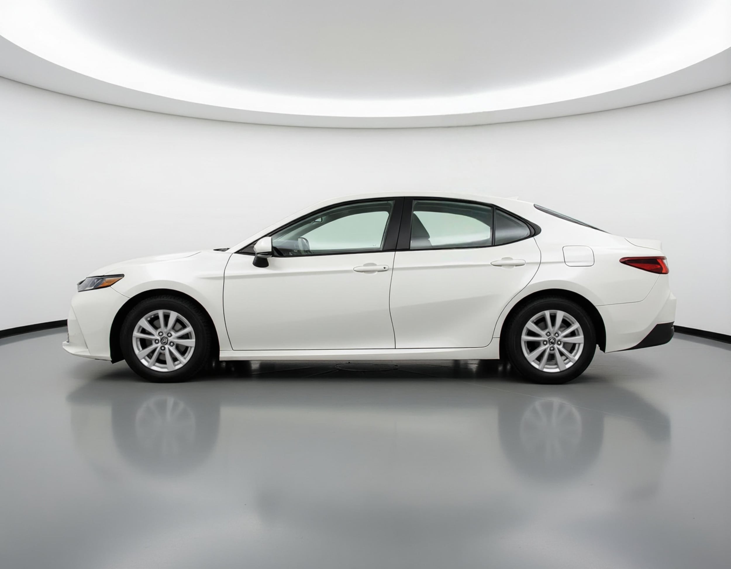 Thumbnail: 2025 Toyota Camry - 4