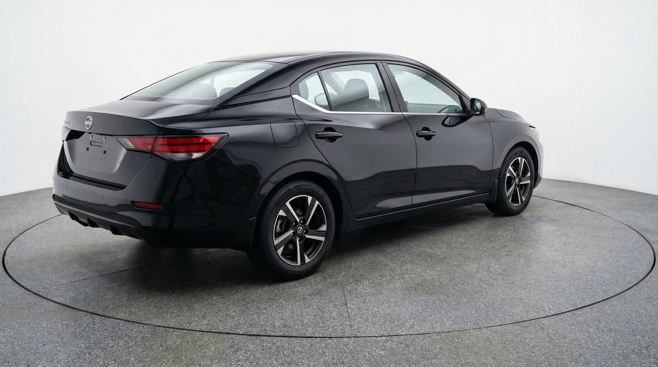 Thumbnail: 2025 Nissan Sentra - 9